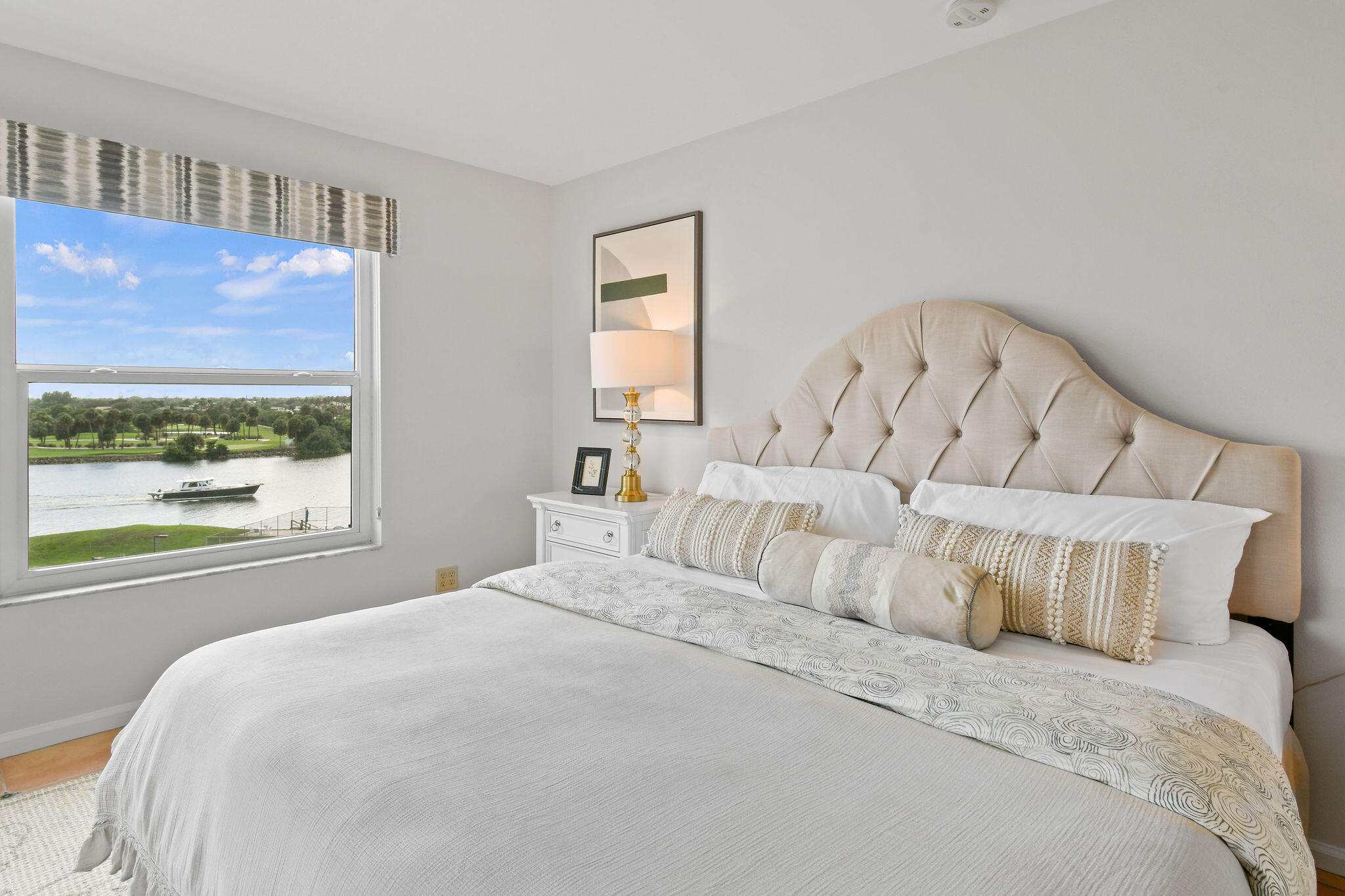 372 Golfview Road 503