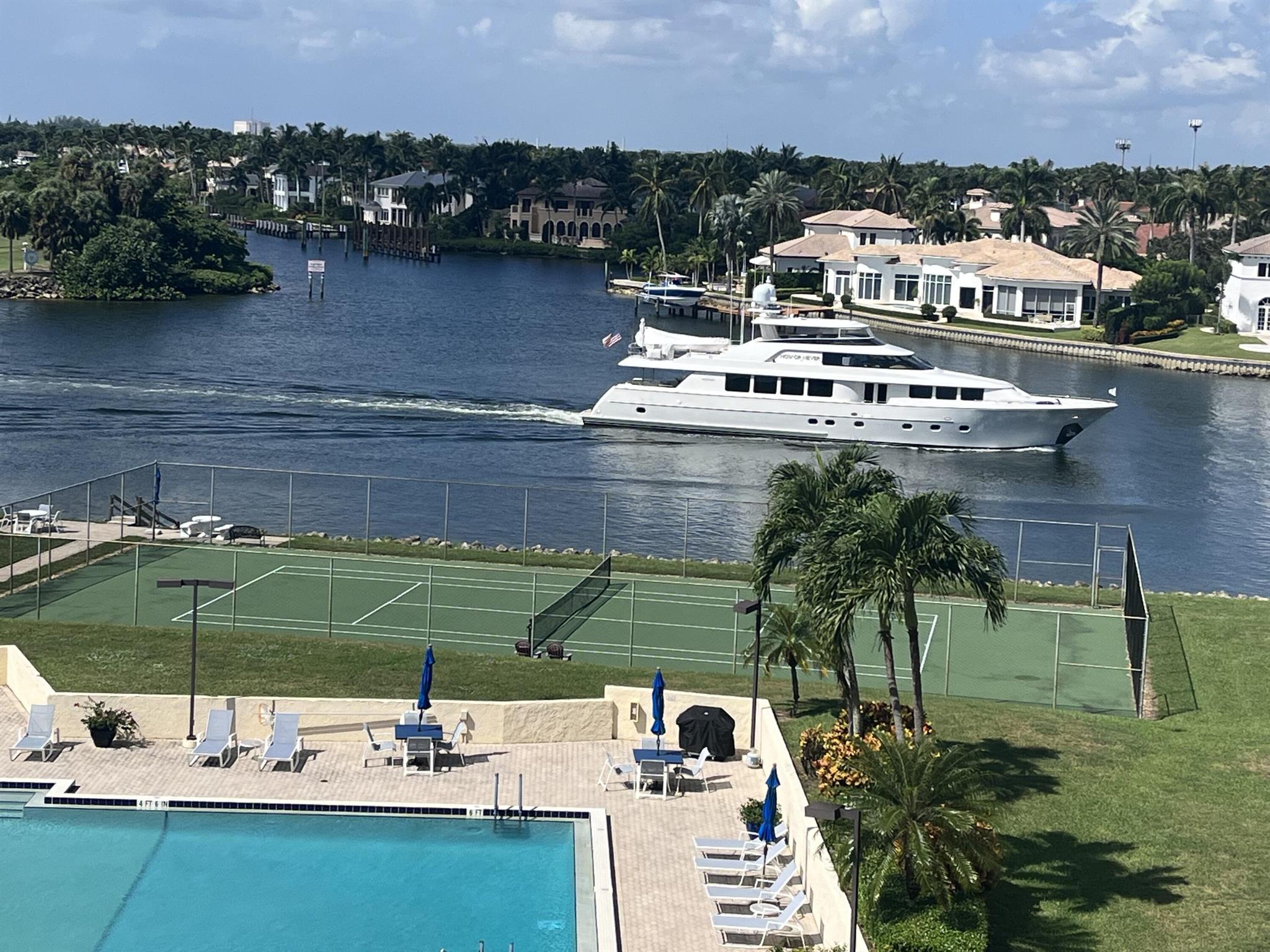 372 Golfview Road 503