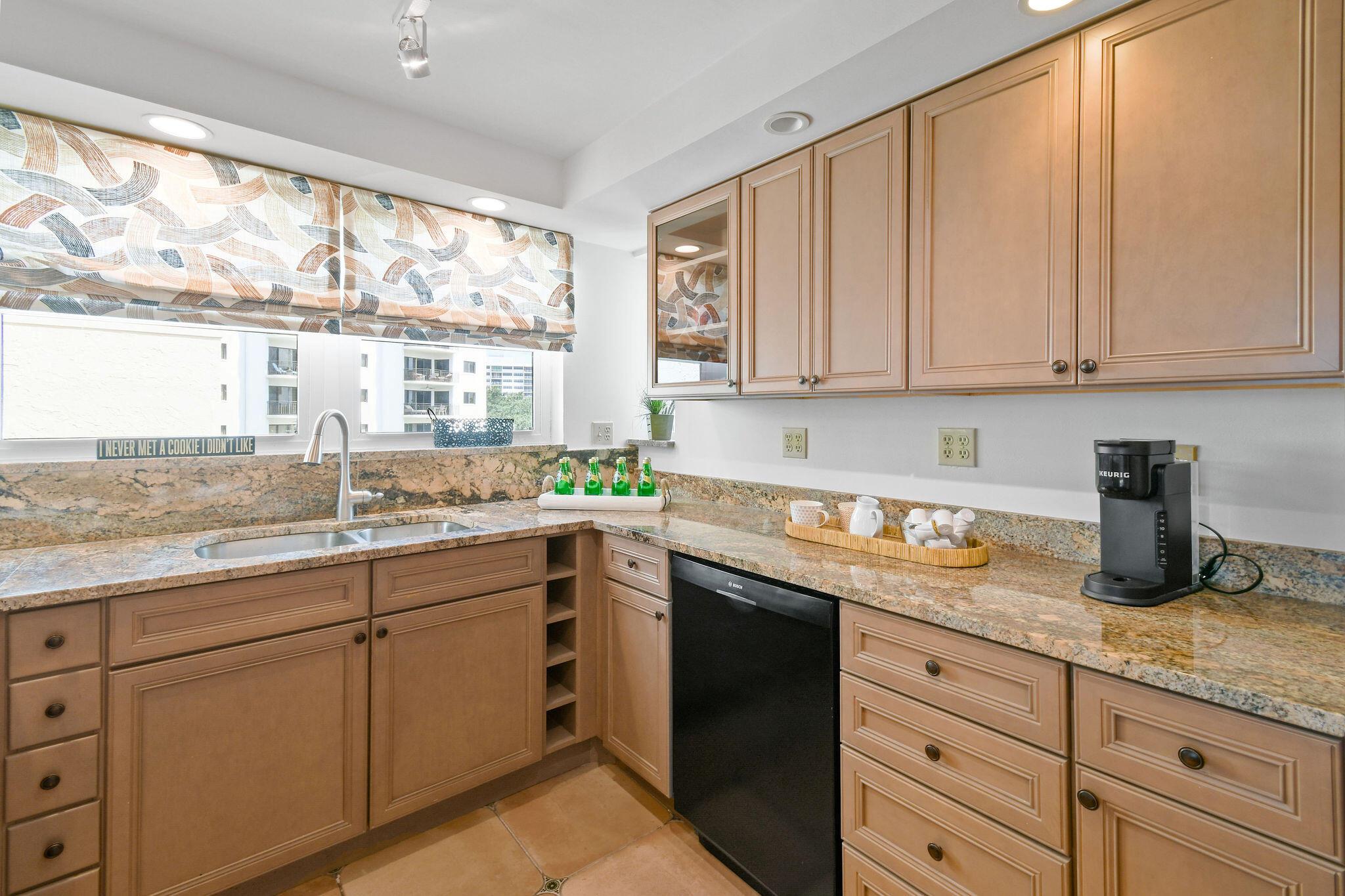 372 Golfview Road 503