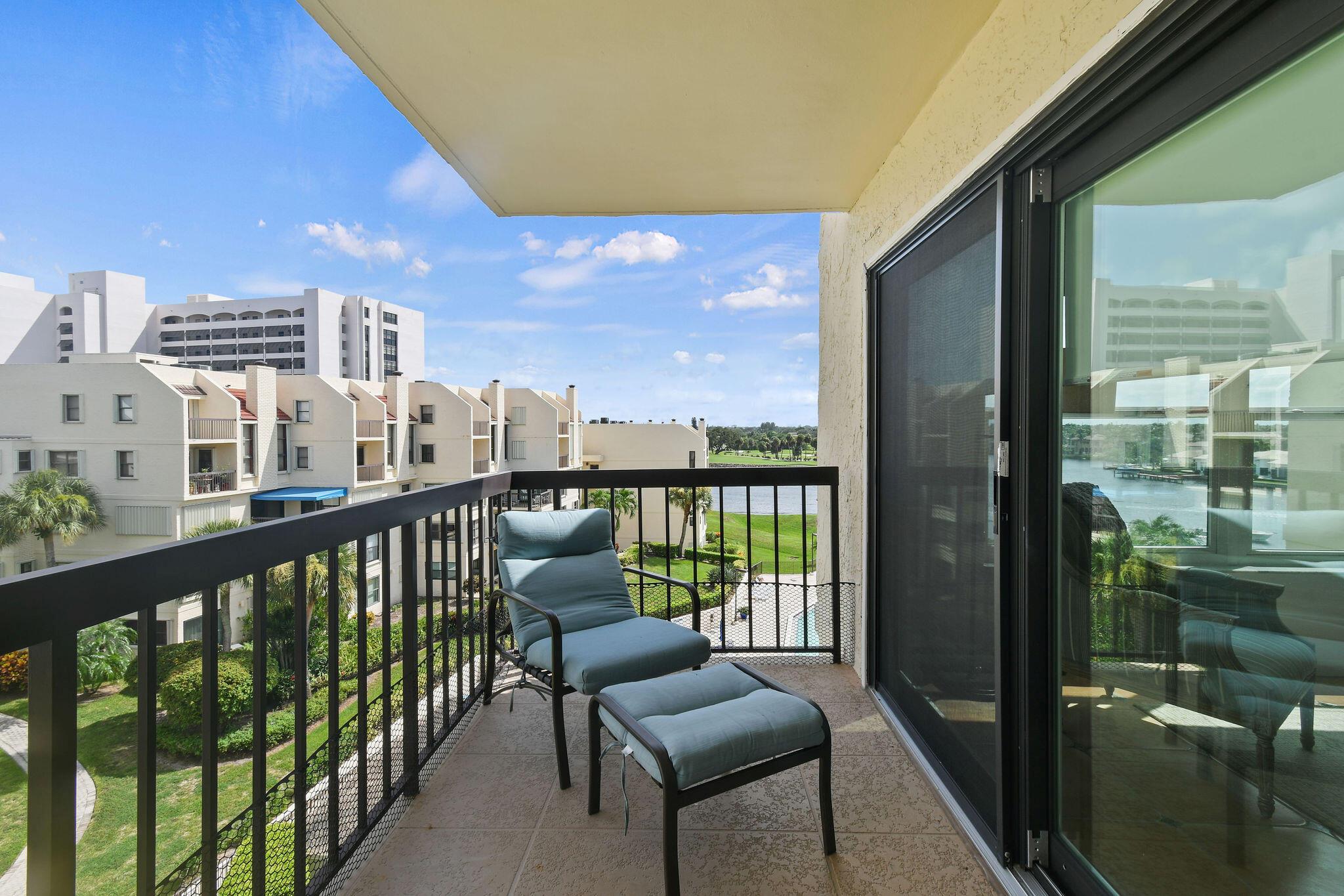 372 Golfview Road 503