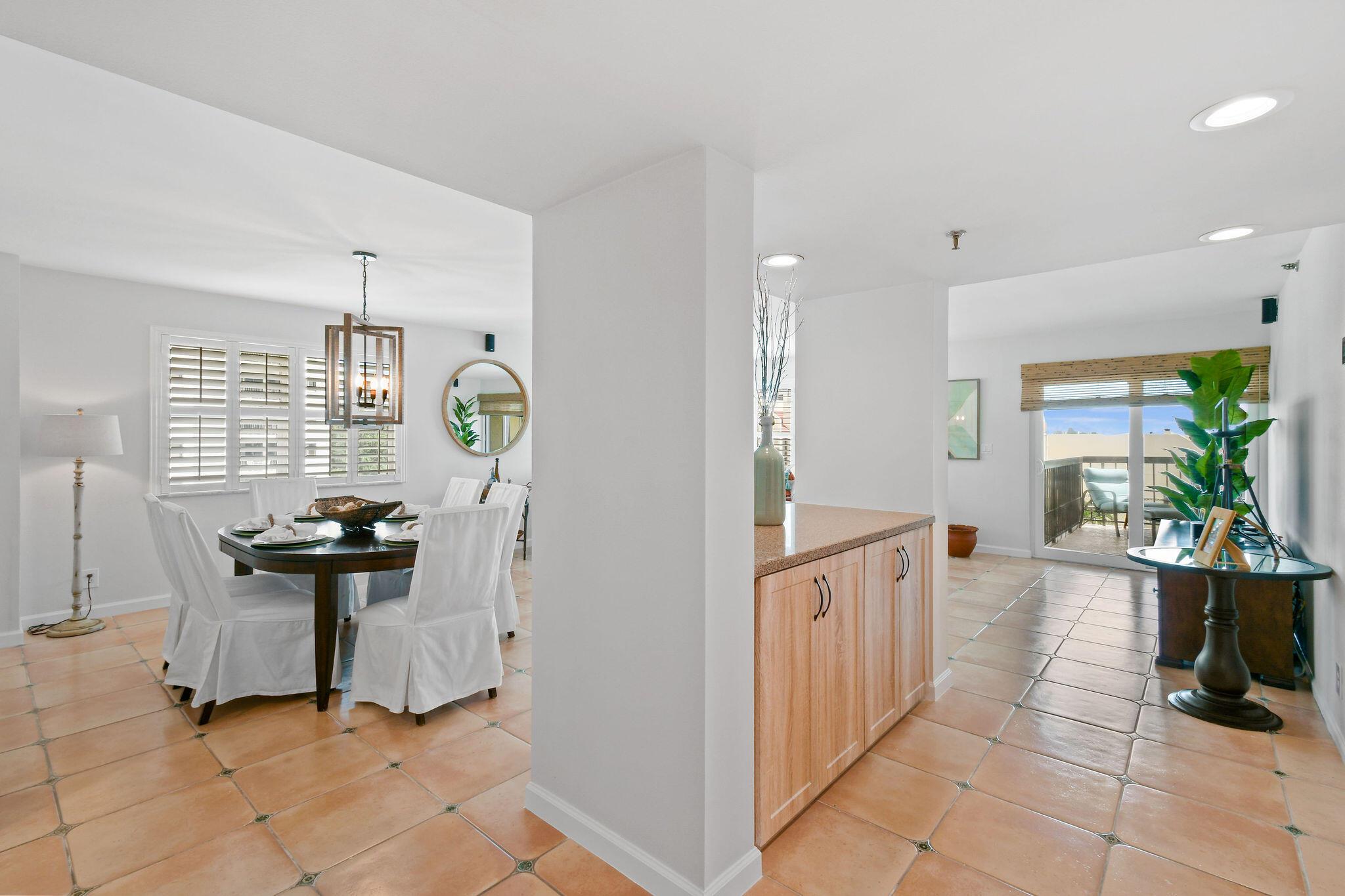 372 Golfview Road 503