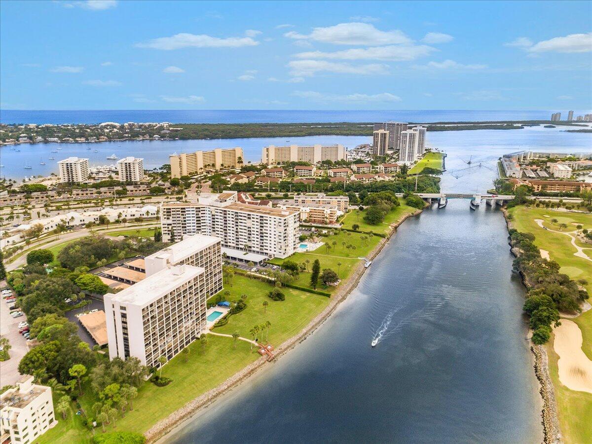 356 Golfview Road 1105