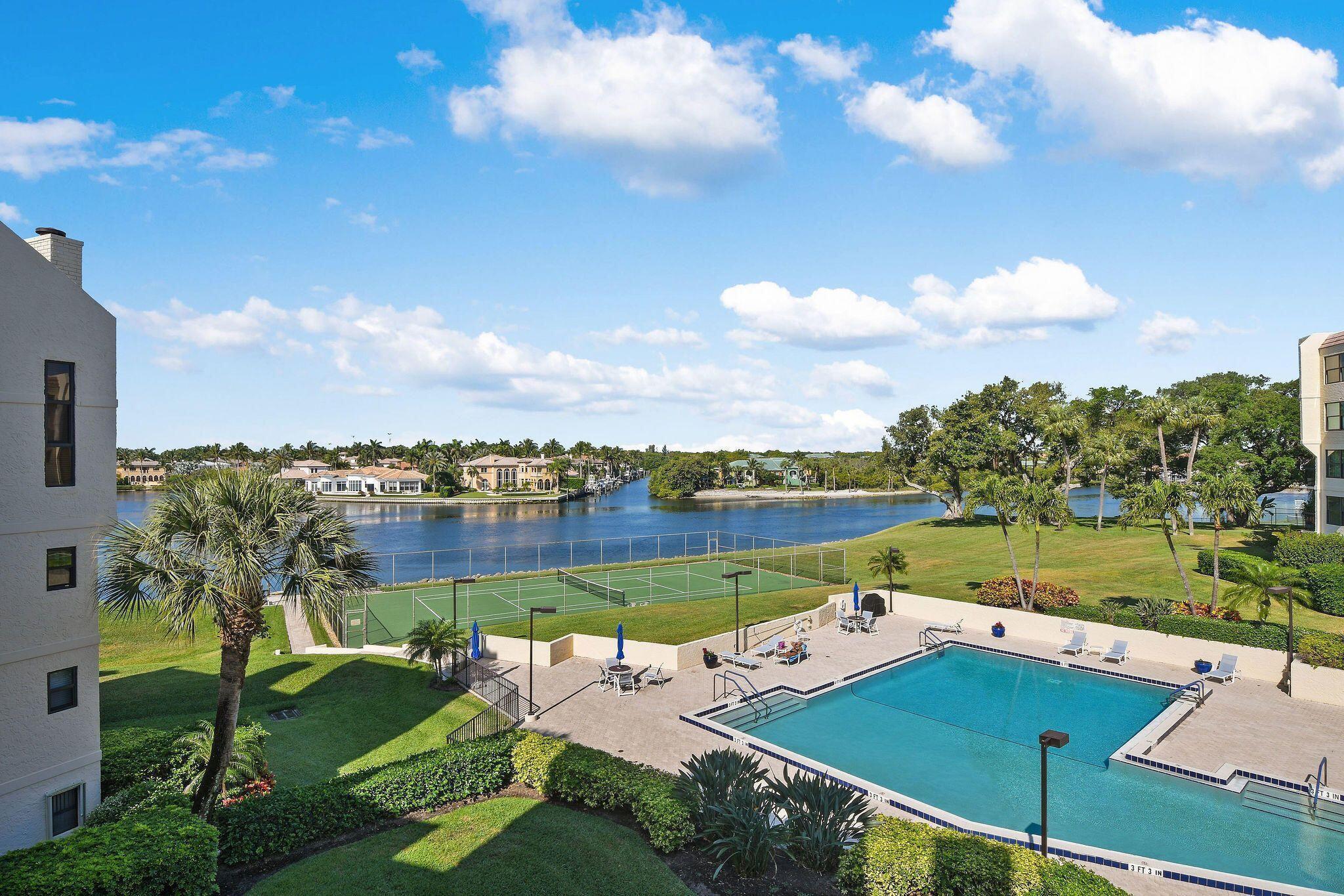 364 Golfview Road 307