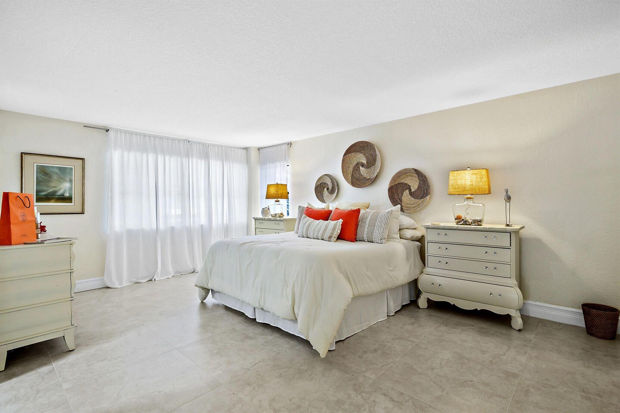 364 Golfview Road 307
