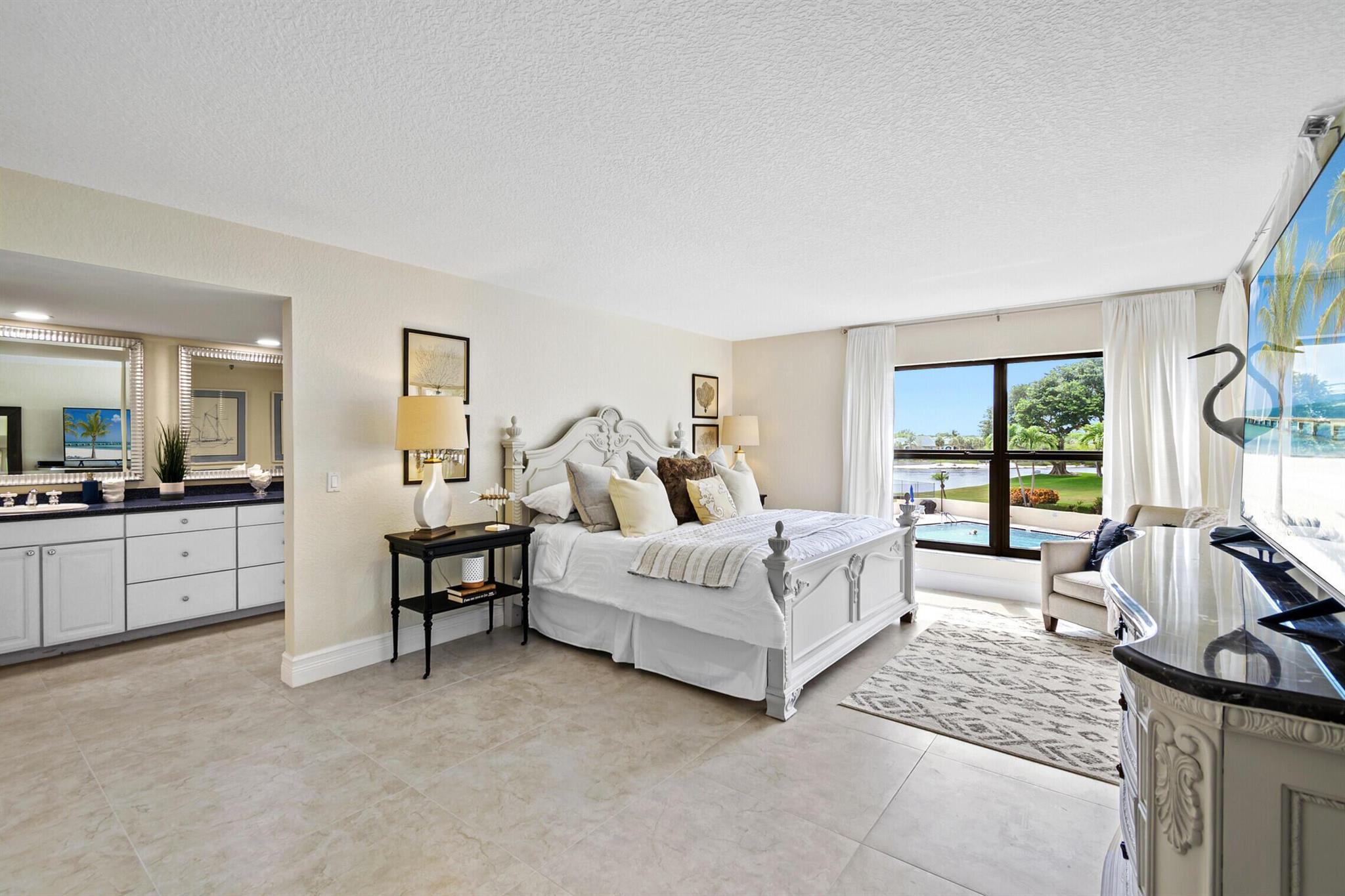 364 Golfview Road 307