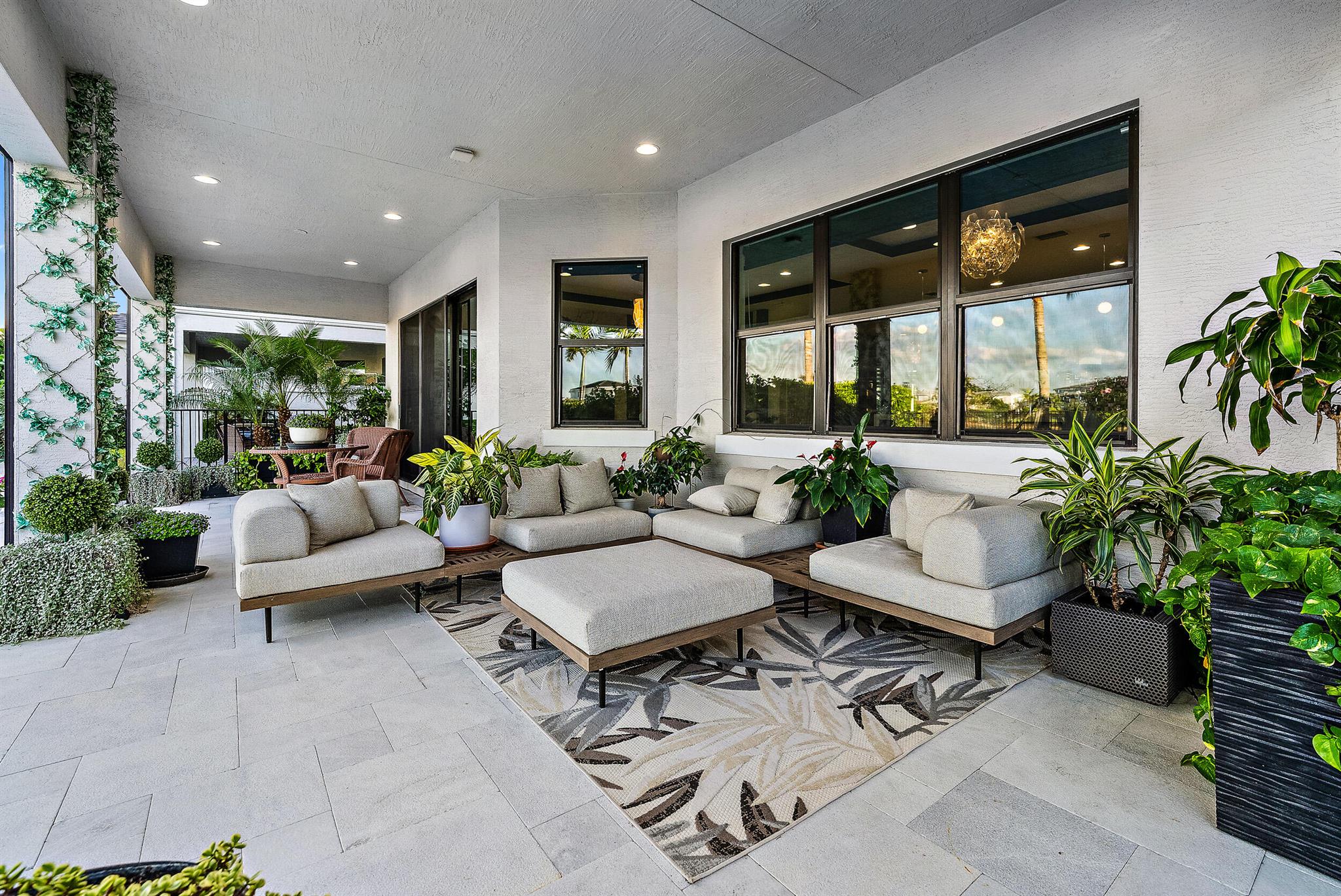 13693 Artisan Circle