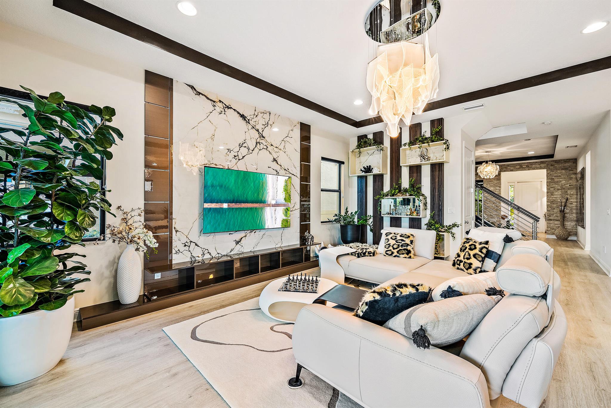 13693 Artisan Circle