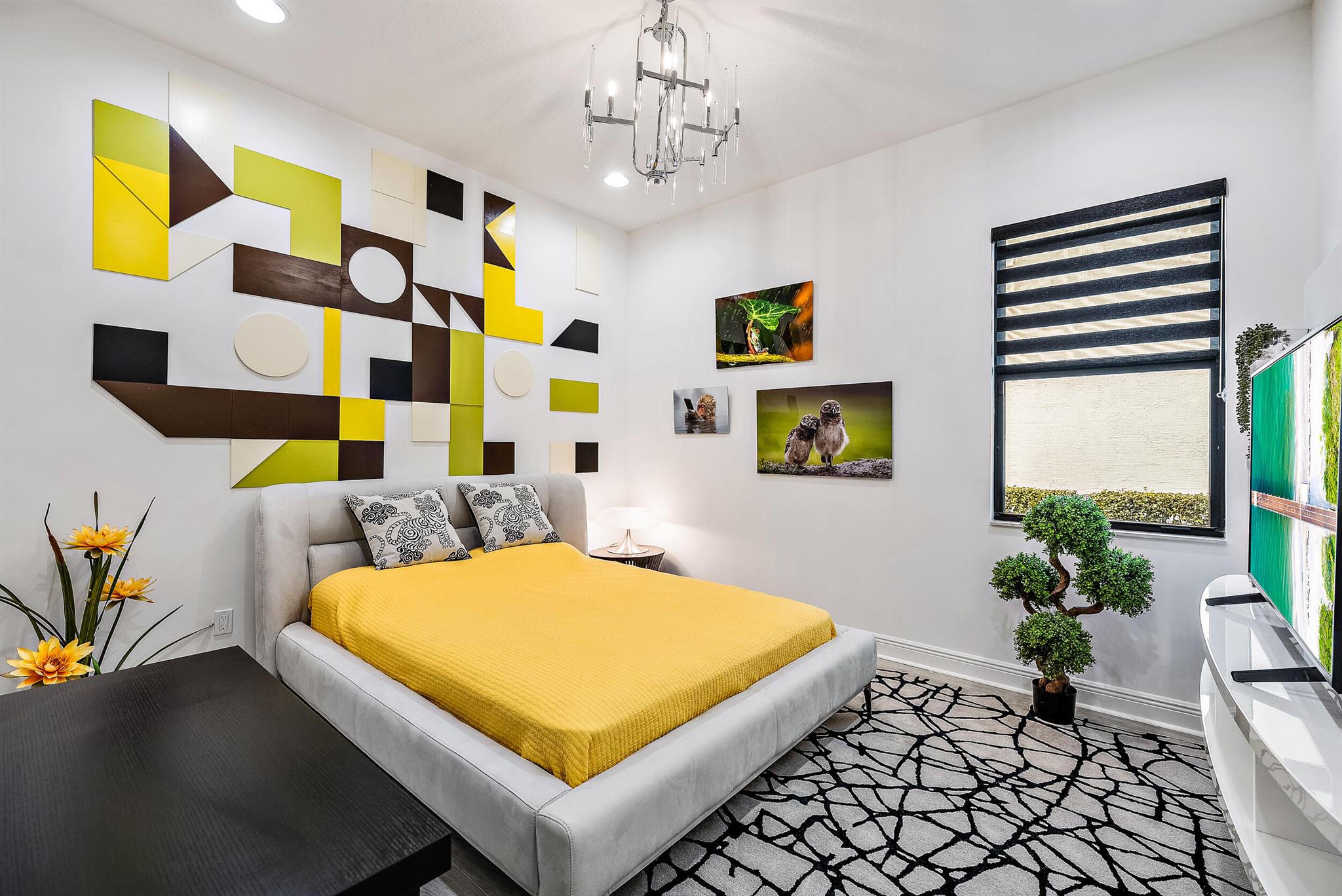 13693 Artisan Circle