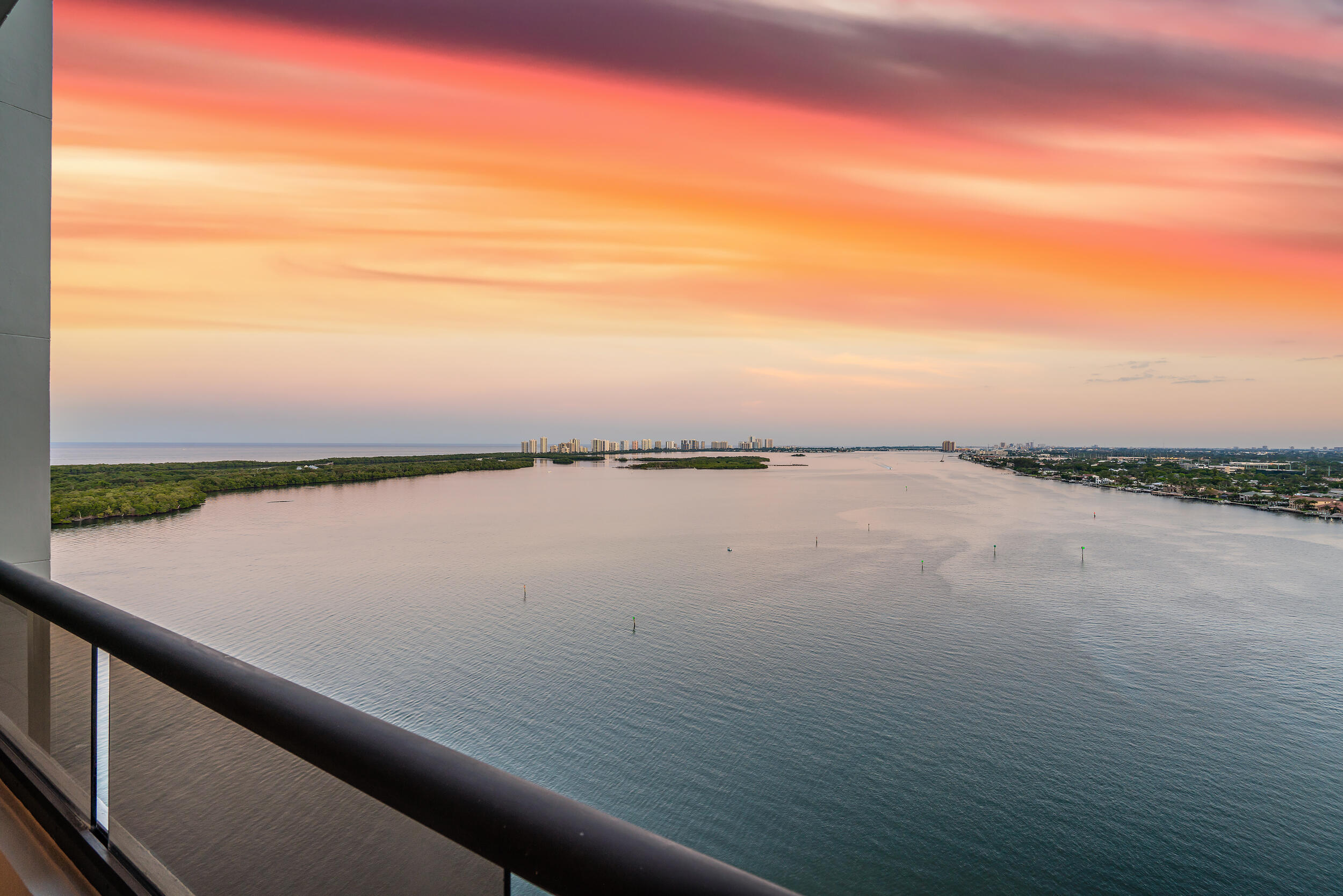 100 Lakeshore Drive 1657