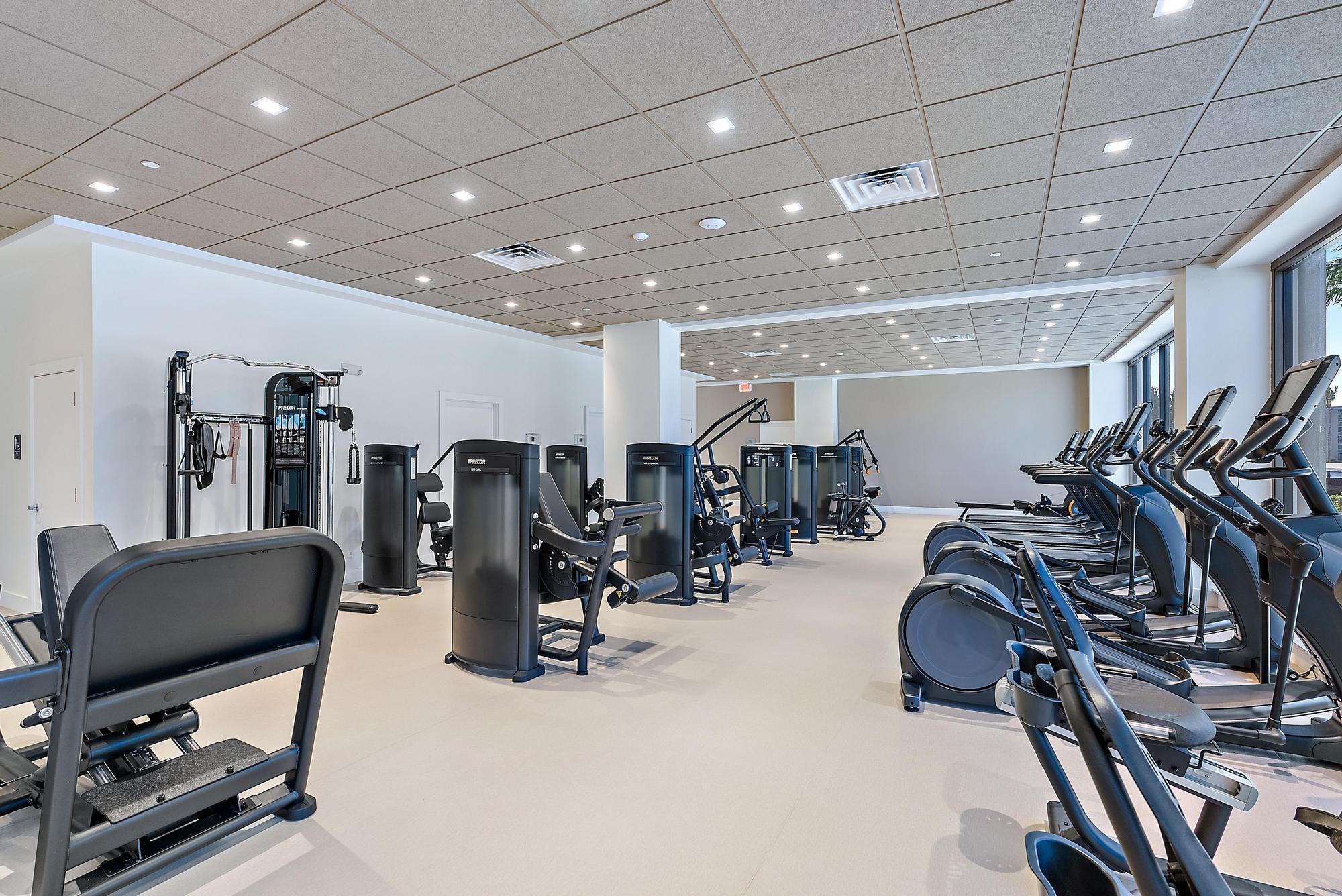 100 Lakeshore Drive 1657