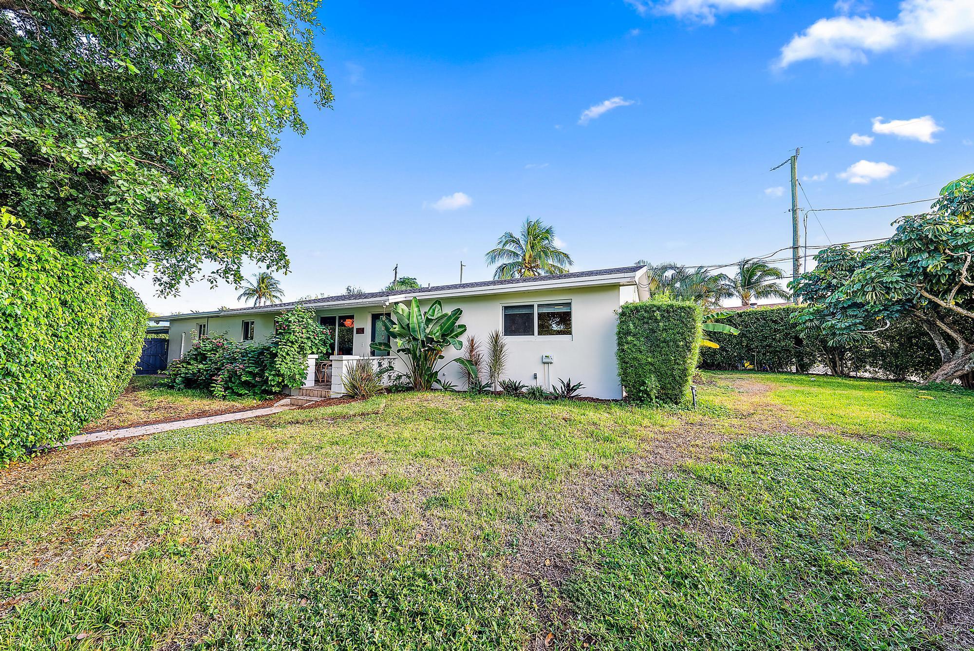 1624 W Terrace Drive