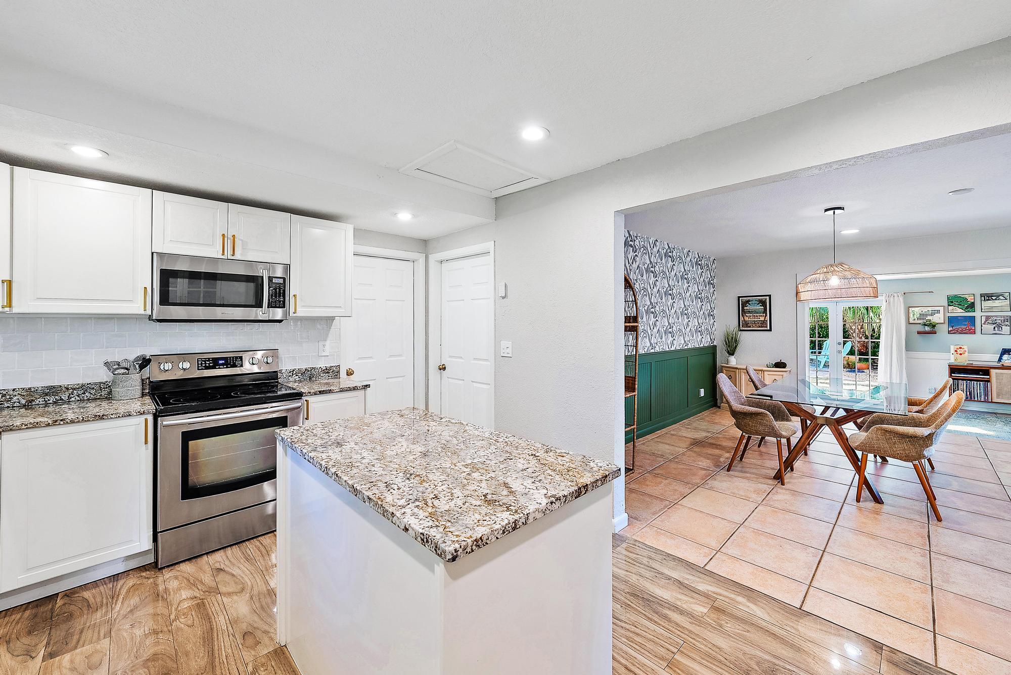 1624 W Terrace Drive