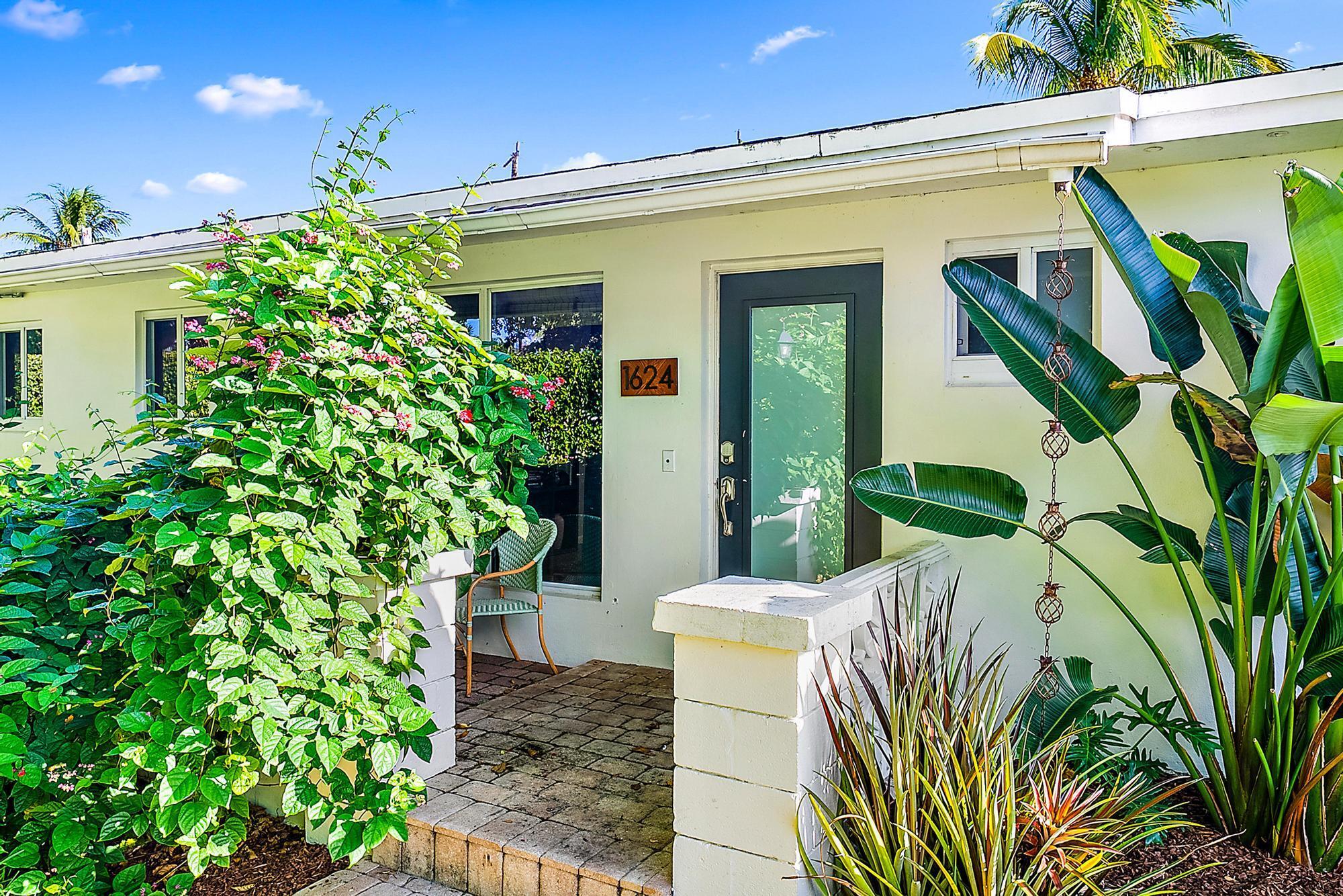 1624 W Terrace Drive