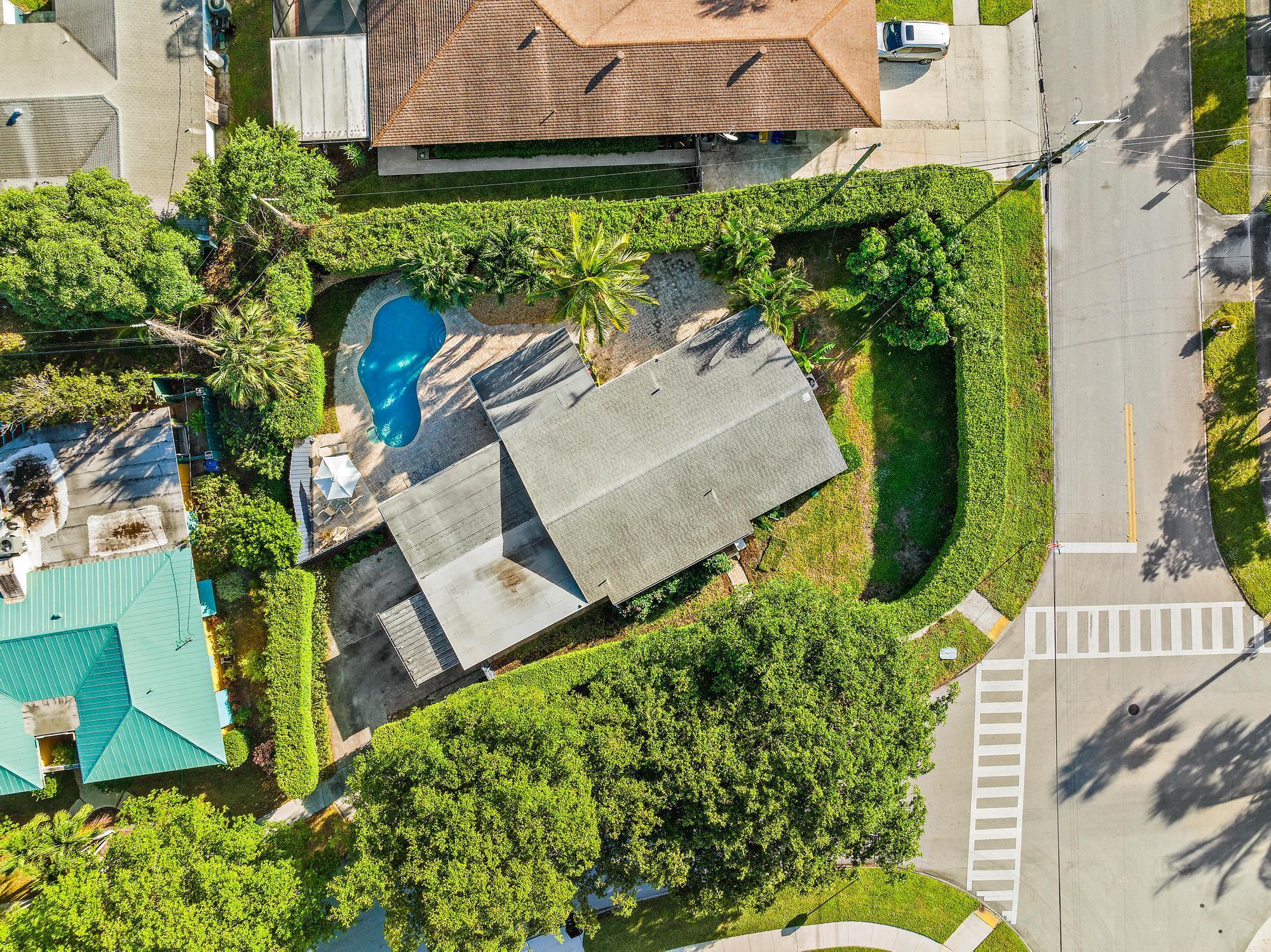 1624 W Terrace Drive