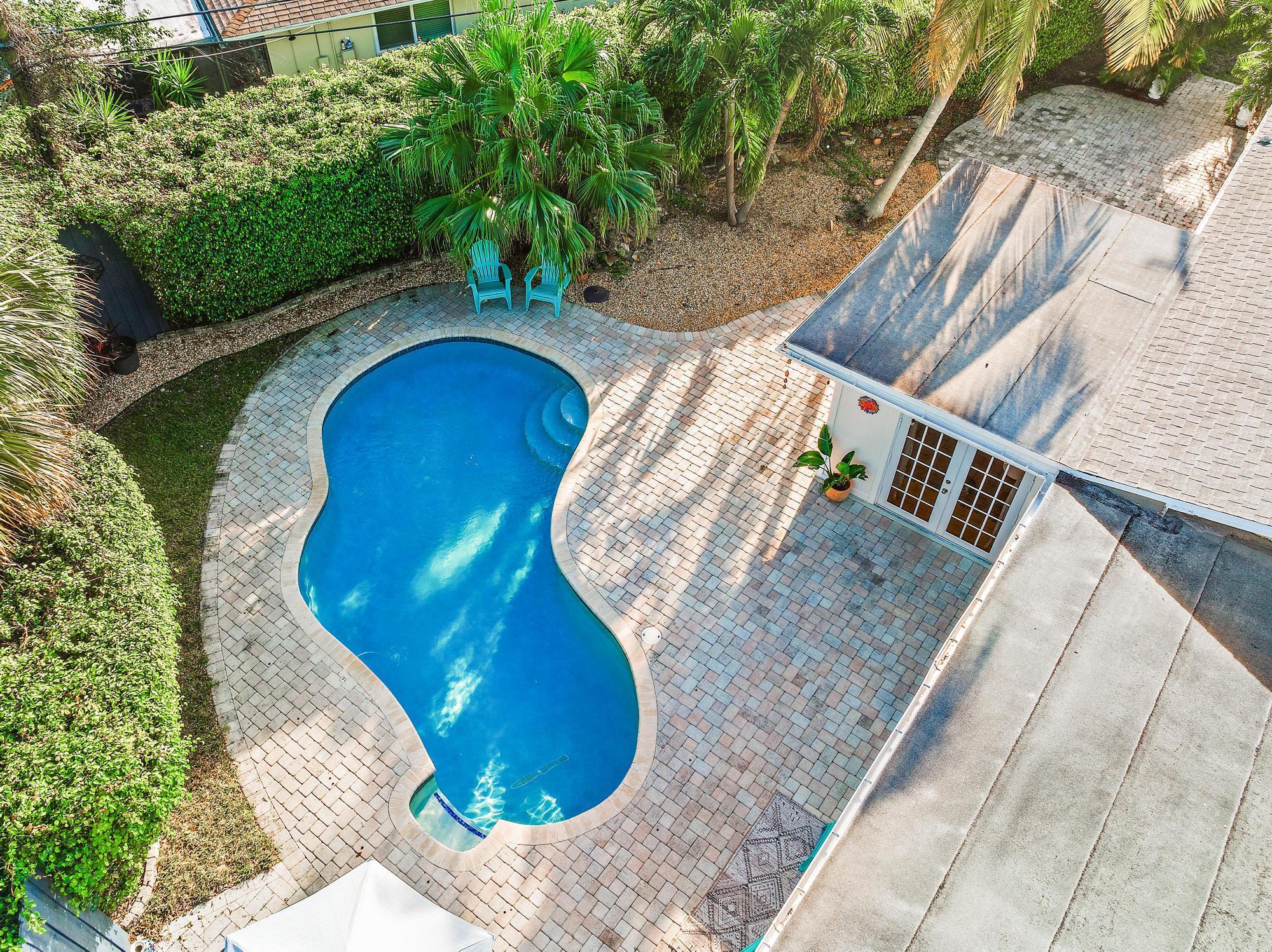 1624 W Terrace Drive