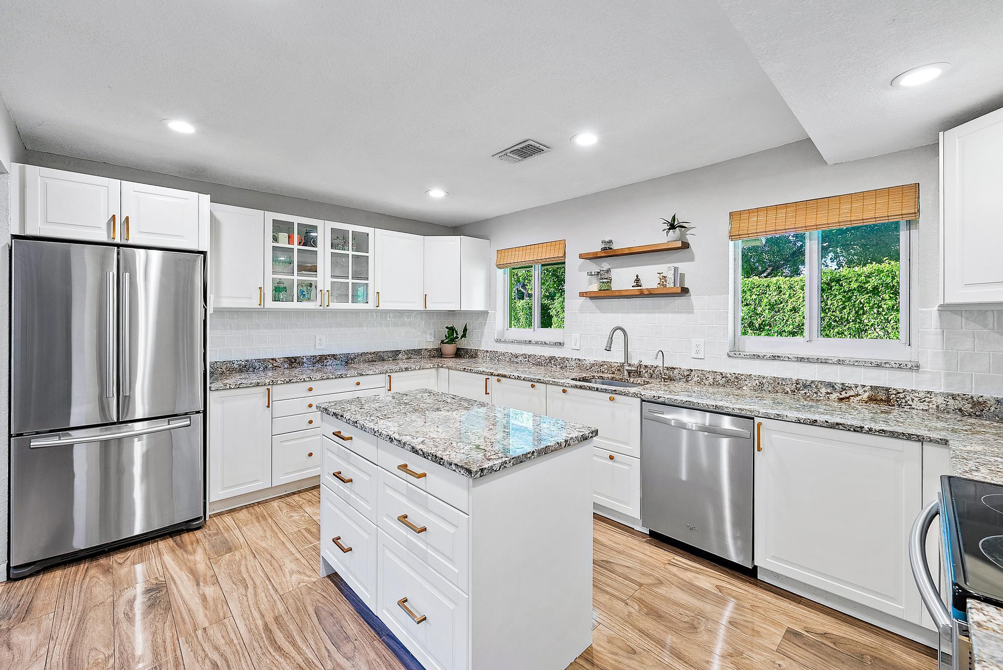 1624 W Terrace Drive