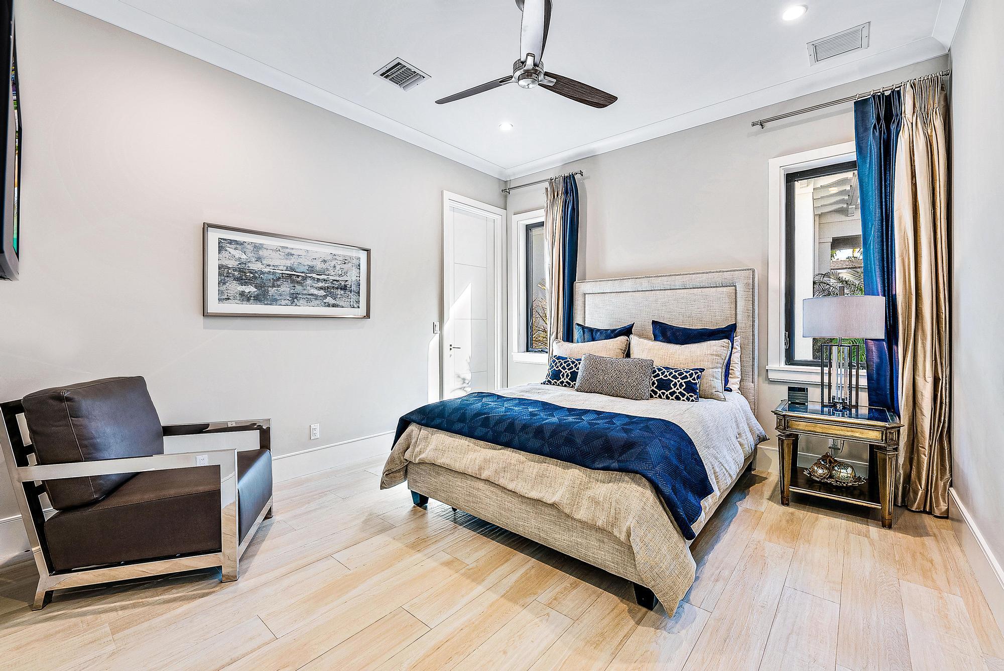 14061 Paradise Point Road