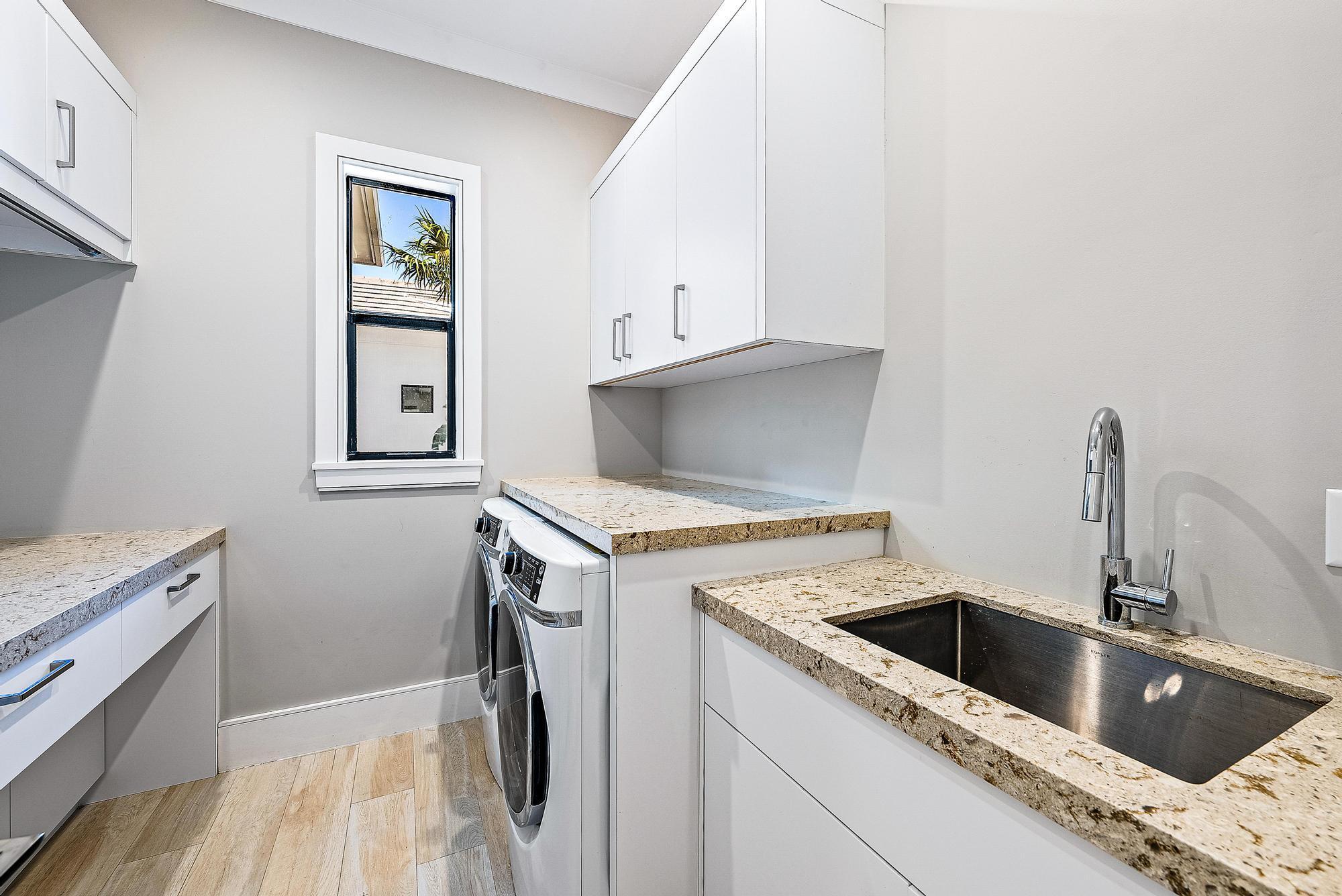 14061 Paradise Point Road