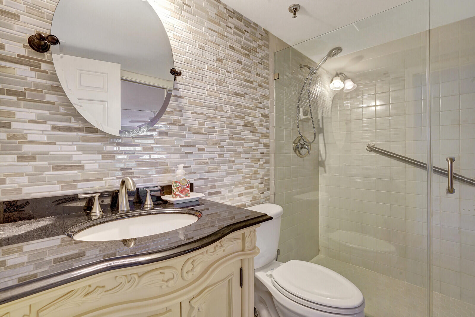 372 Golfview Road 103