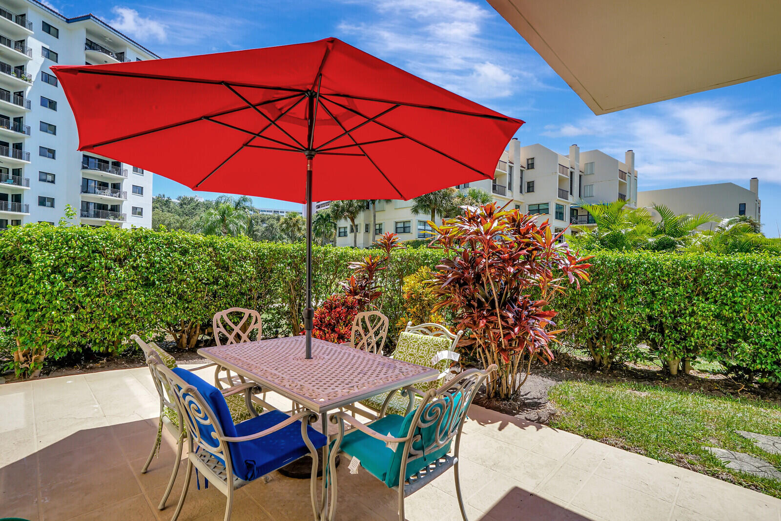 372 Golfview Road 103