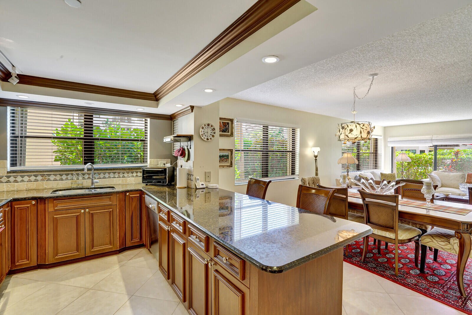 372 Golfview Road 103