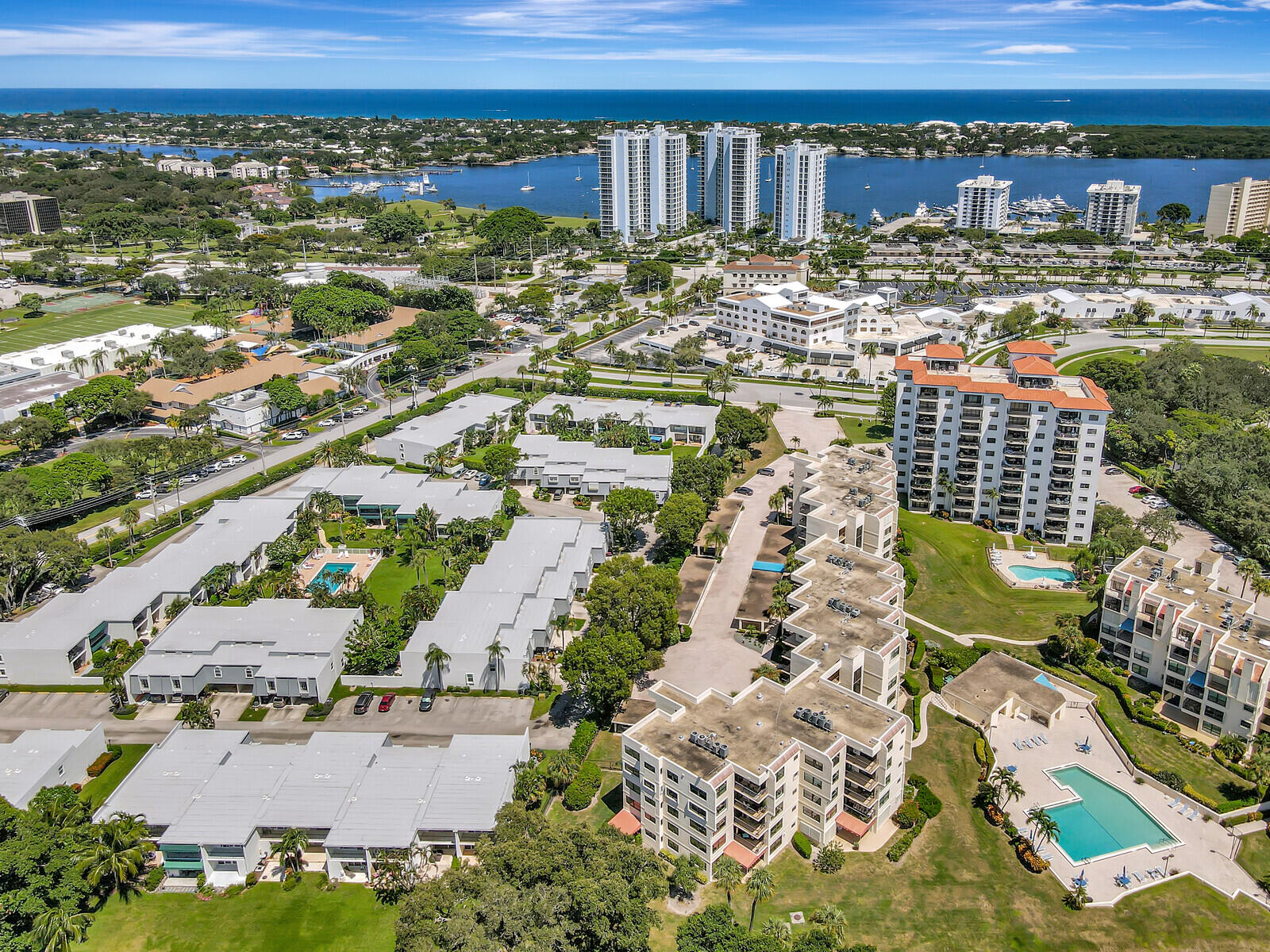 372 Golfview Road 103