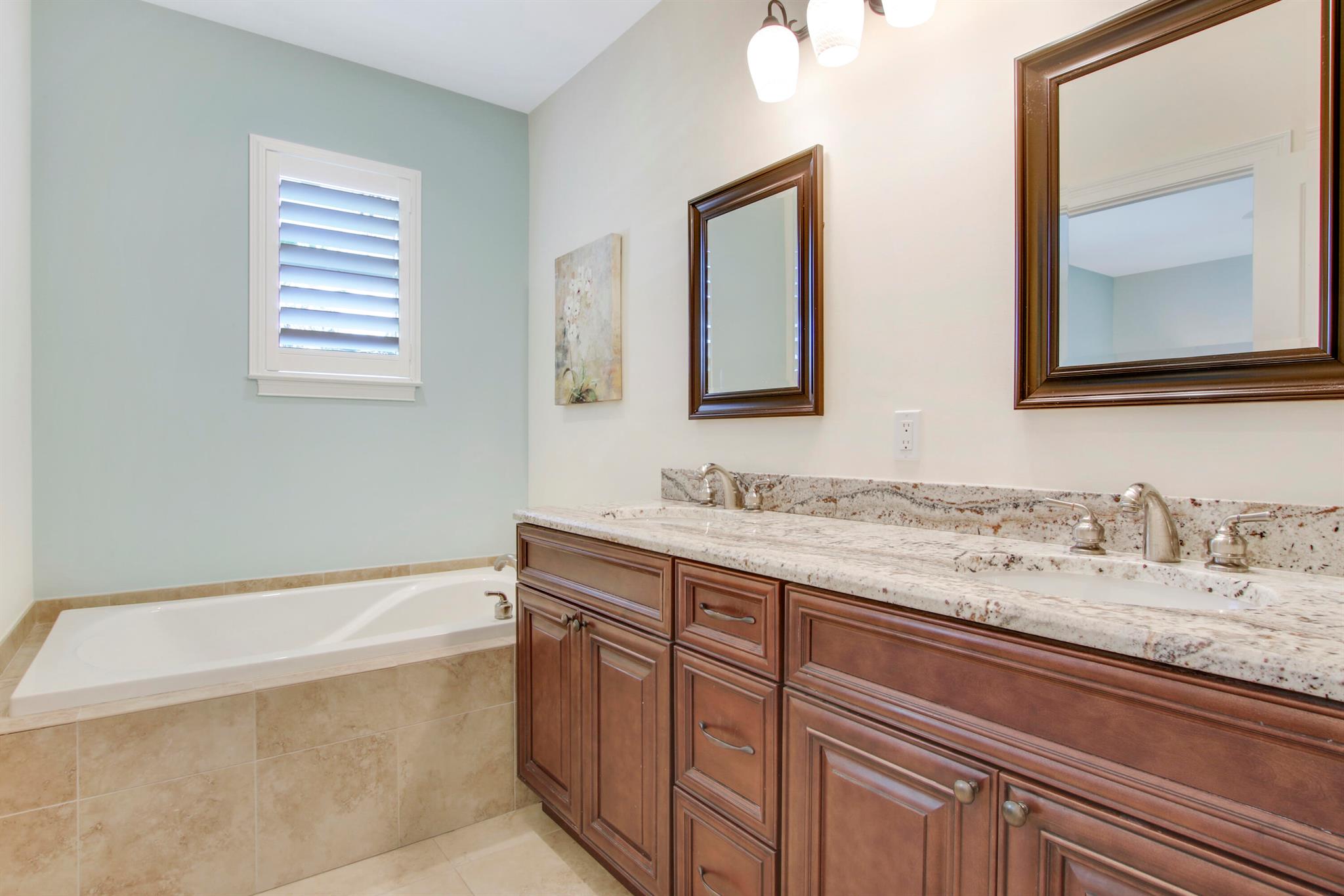 10187 S Ocean Drive 1