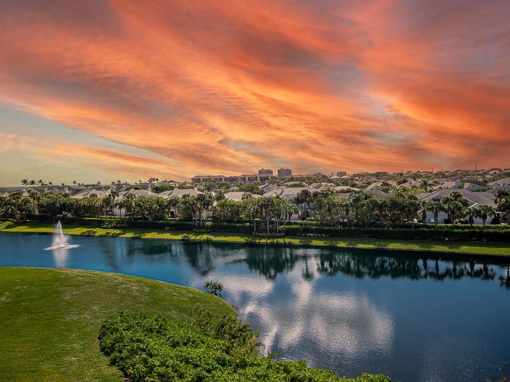 301 Ocean Bluffs Boulevard 402