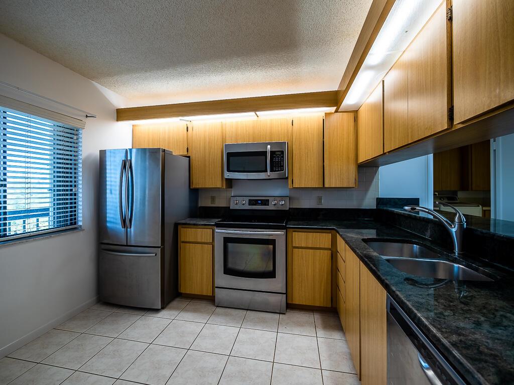 301 Ocean Bluffs Boulevard 402