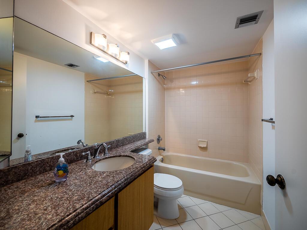 301 Ocean Bluffs Boulevard 402