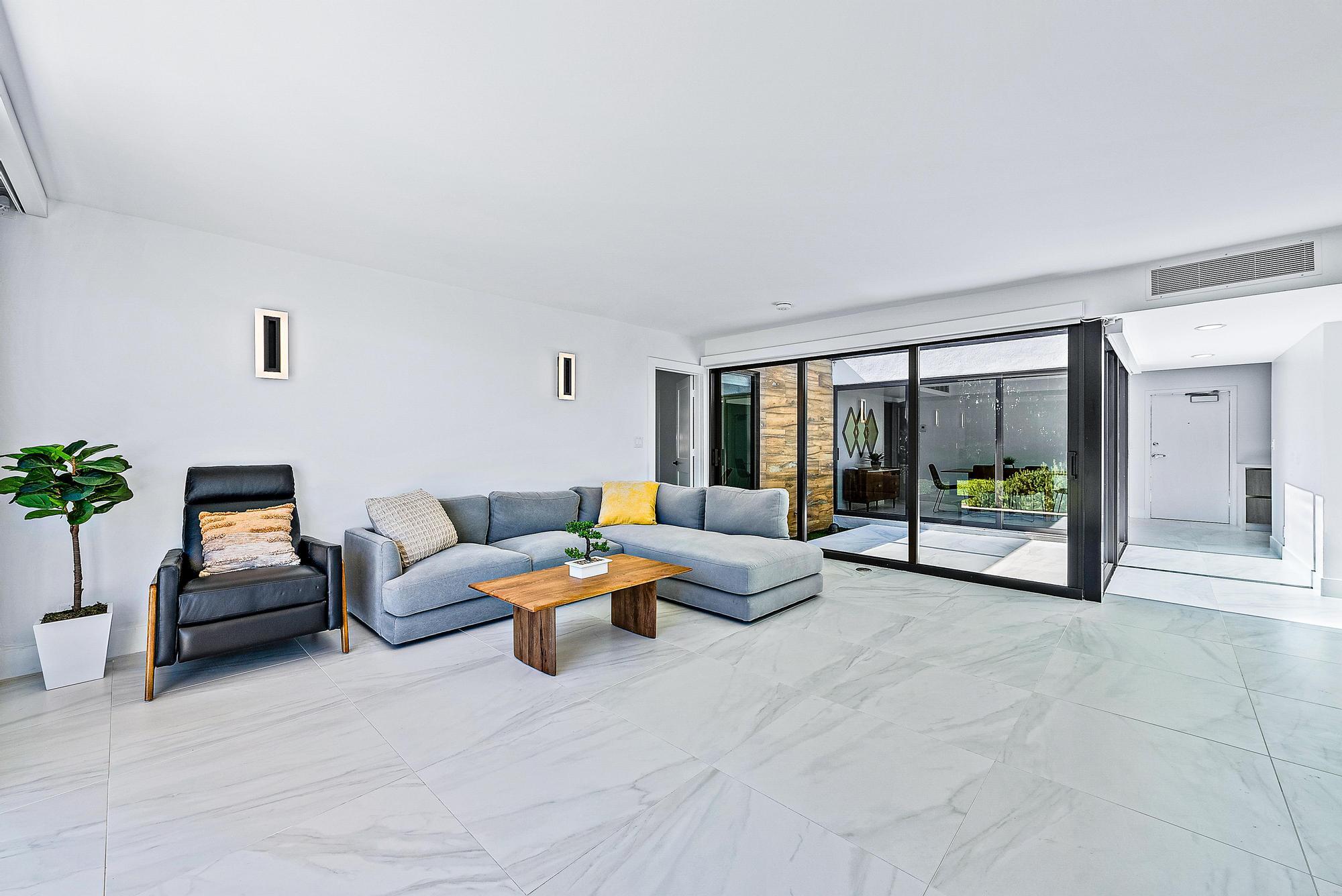 122 Lakeshore Drive G-39