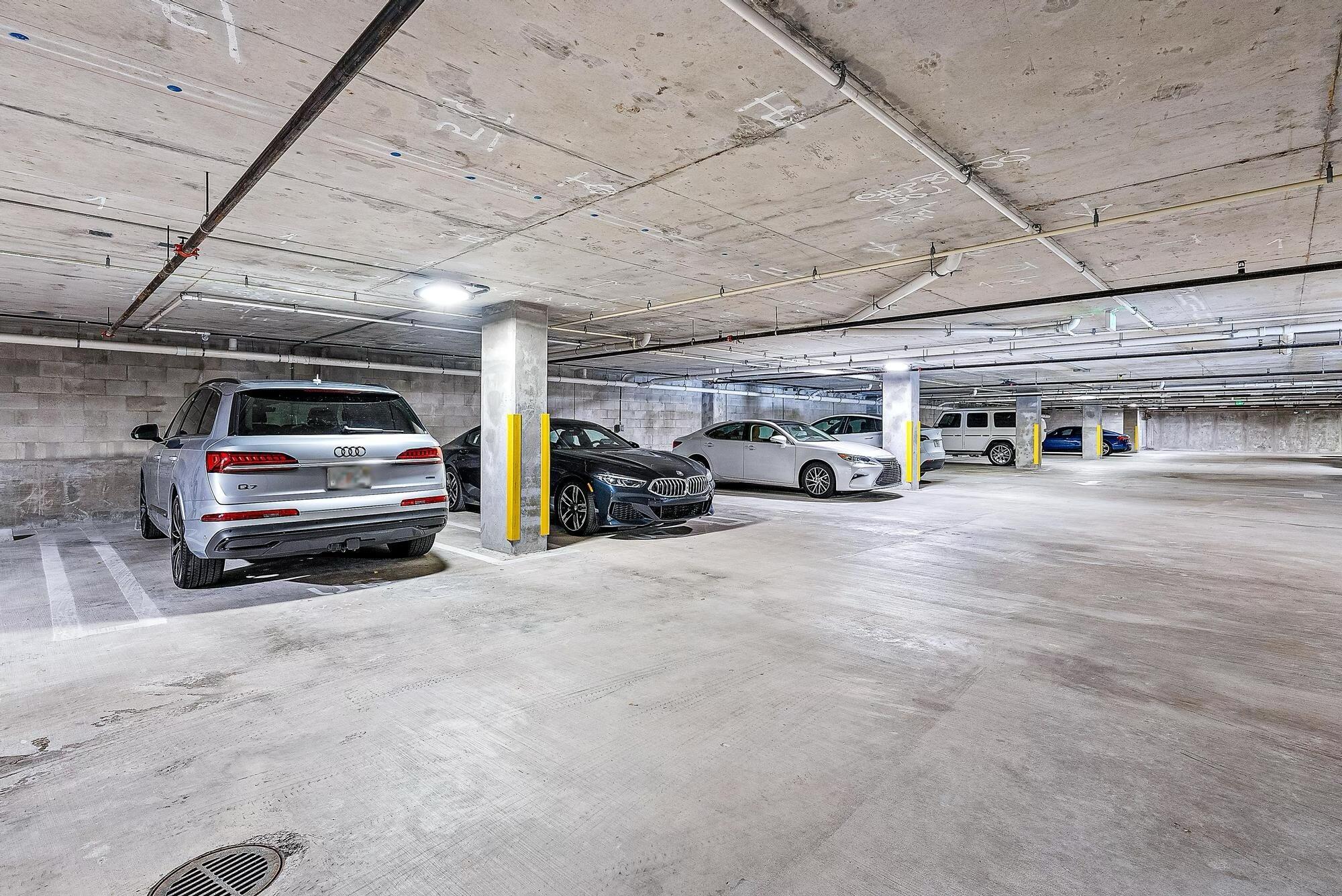 3 Water Club Way 702