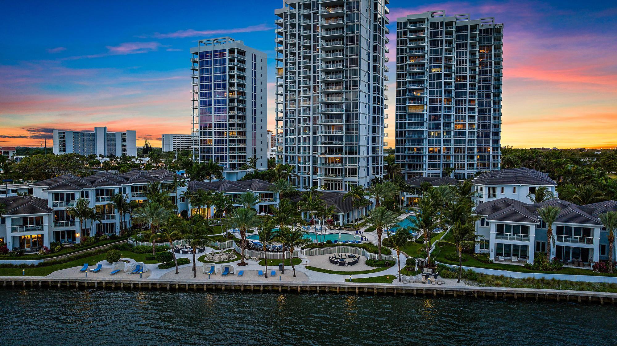 3 Water Club Way 702