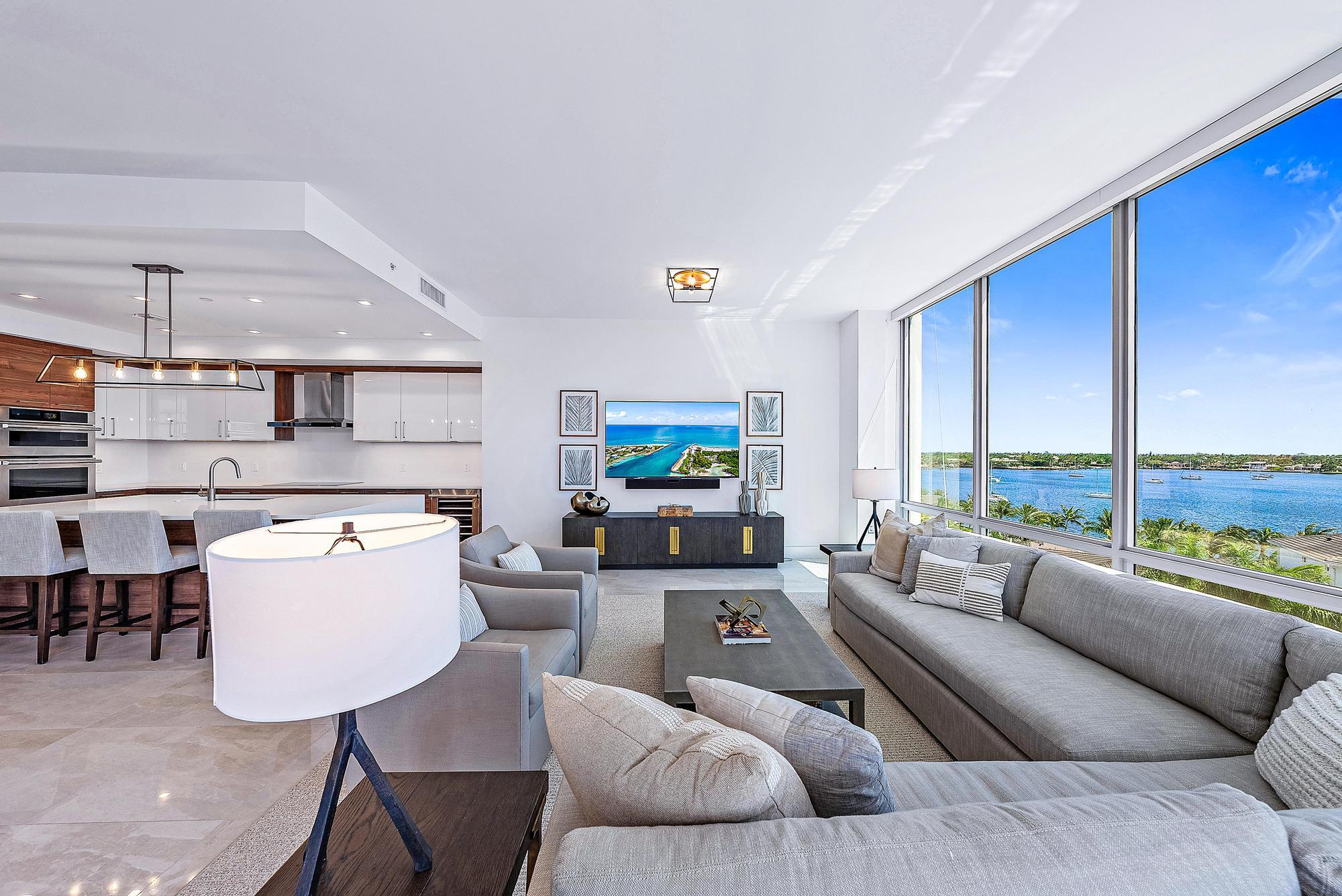 3 Water Club Way 702