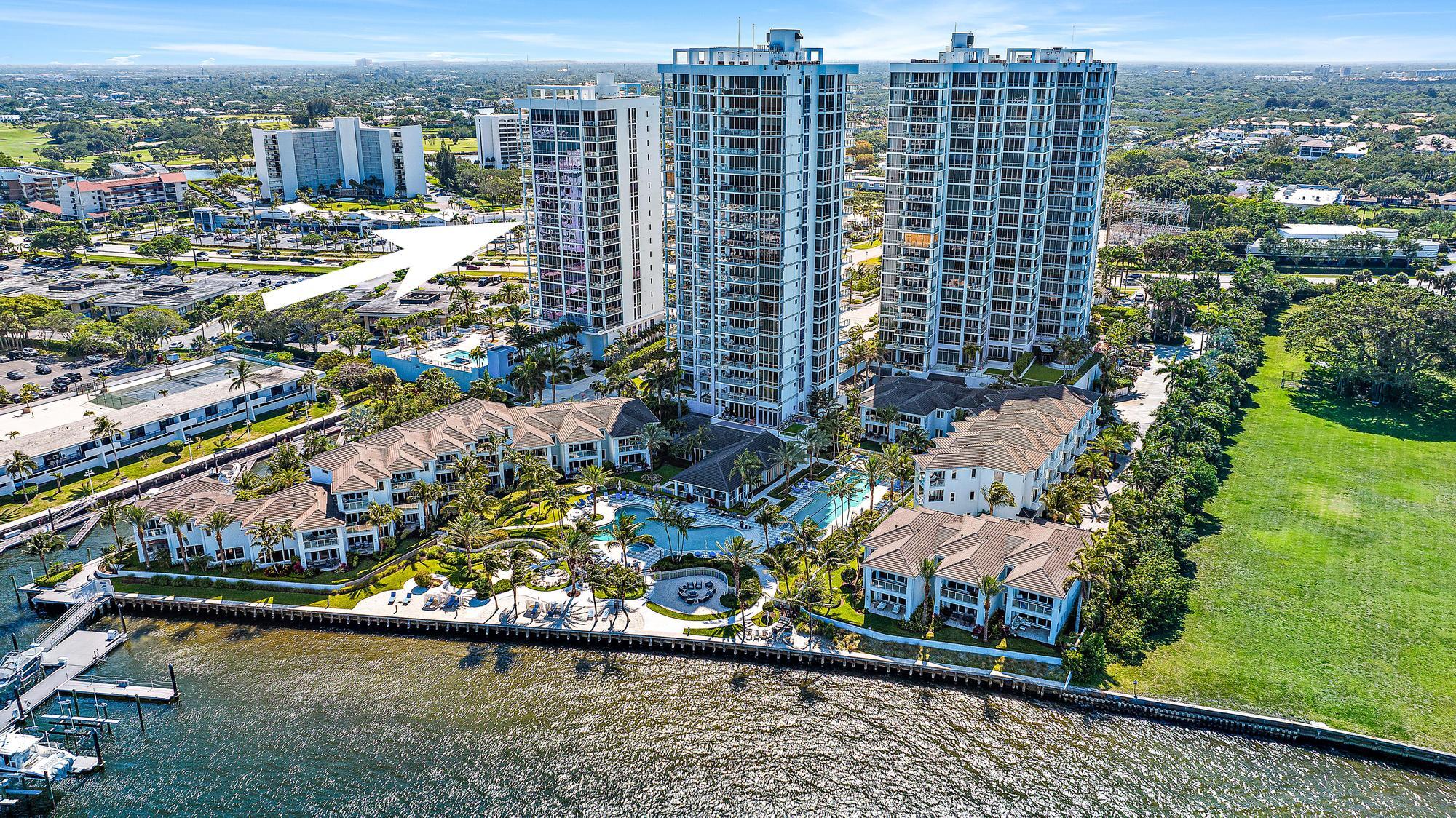 3 Water Club Way 702