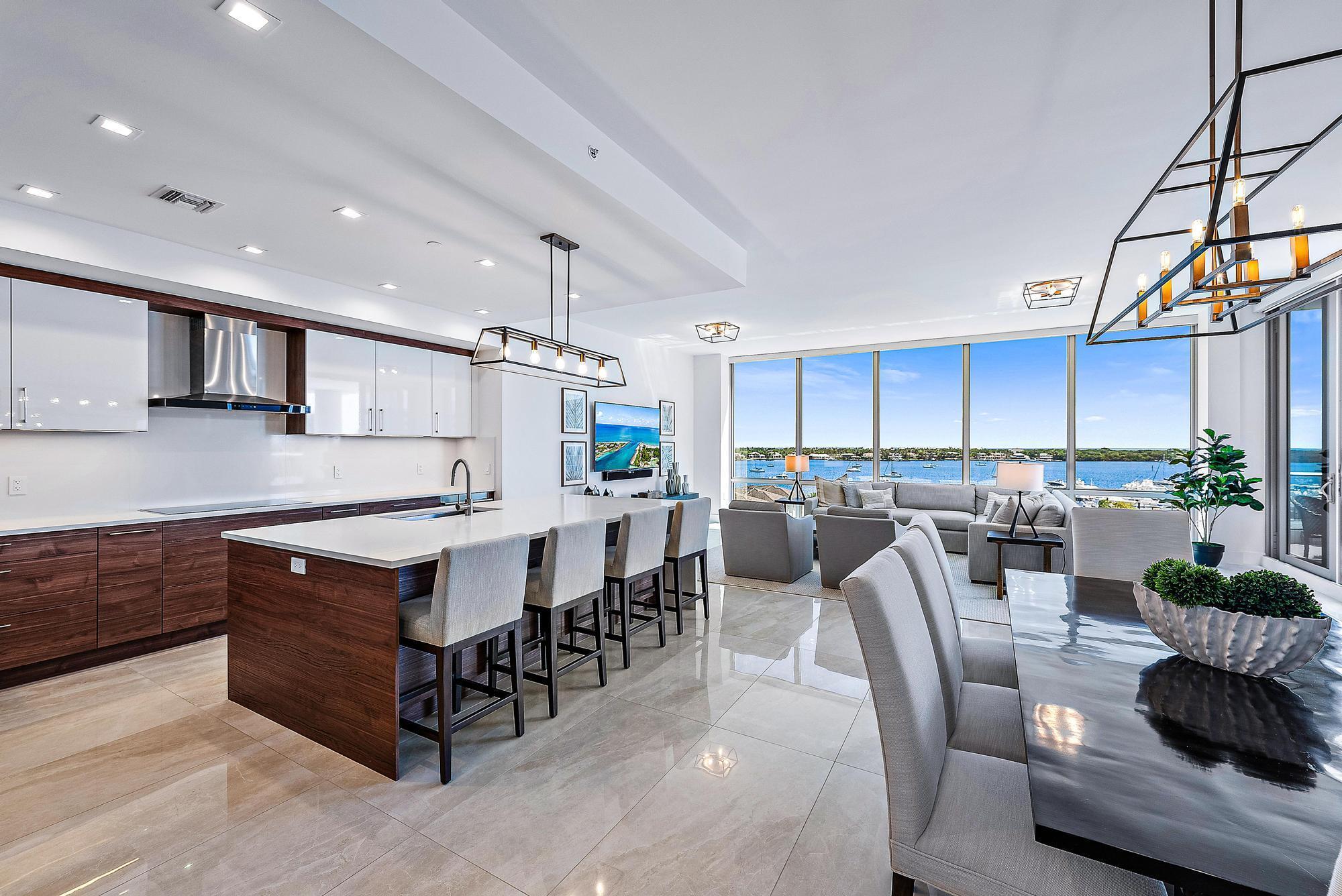 3 Water Club Way 702