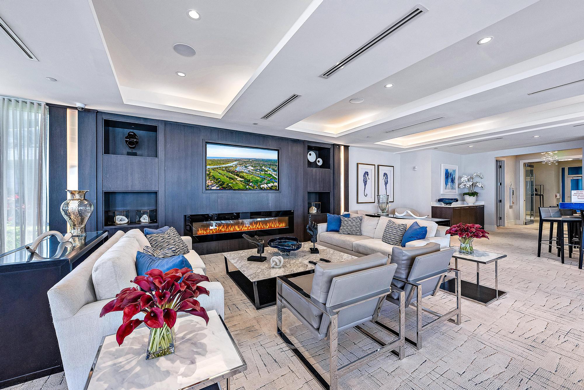 3 Water Club Way 702