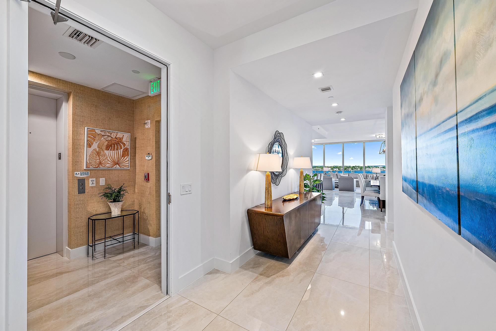 3 Water Club Way 702