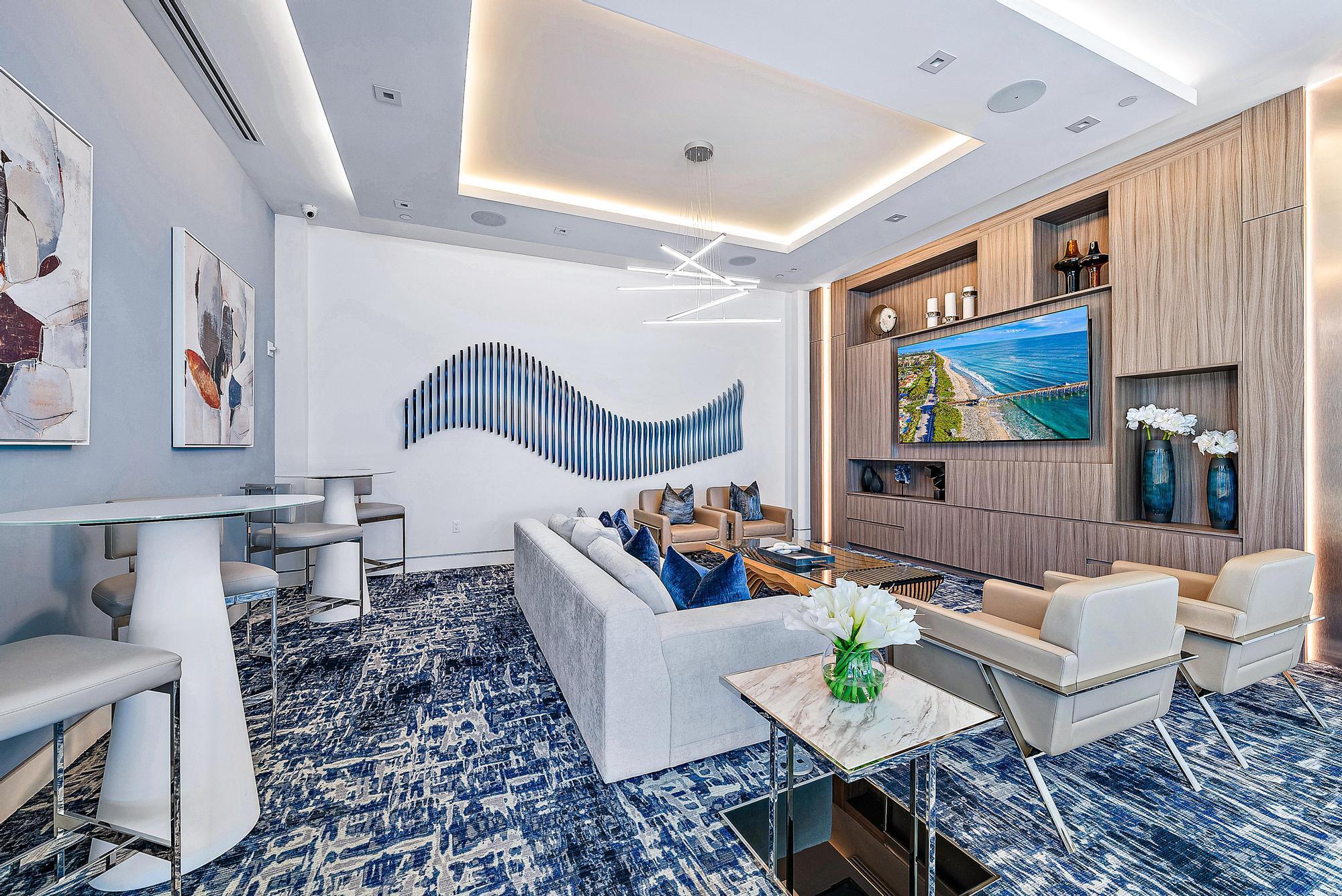 3 Water Club Way 702