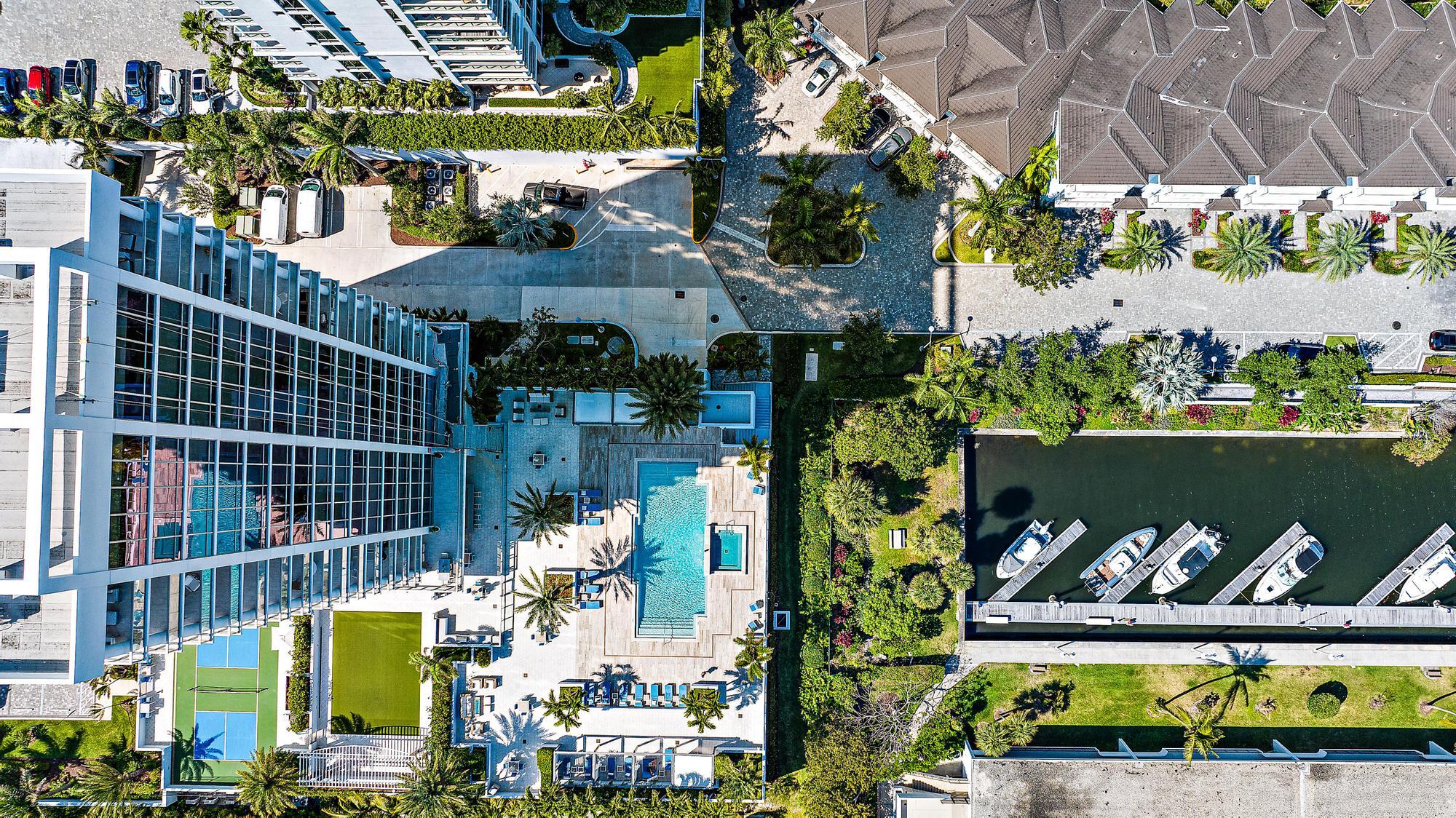 3 Water Club Way 702