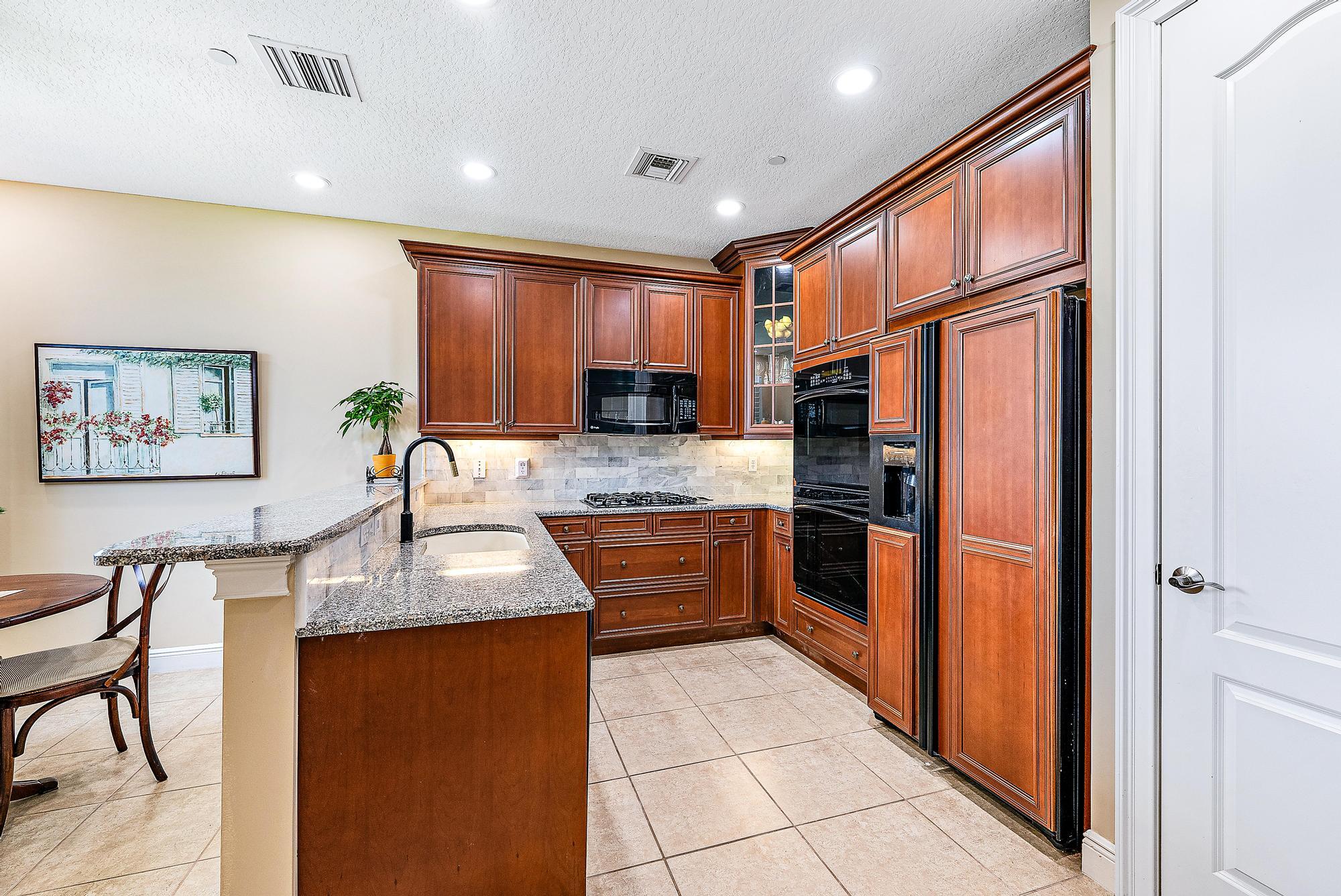 131 Tresana Boulevard 75