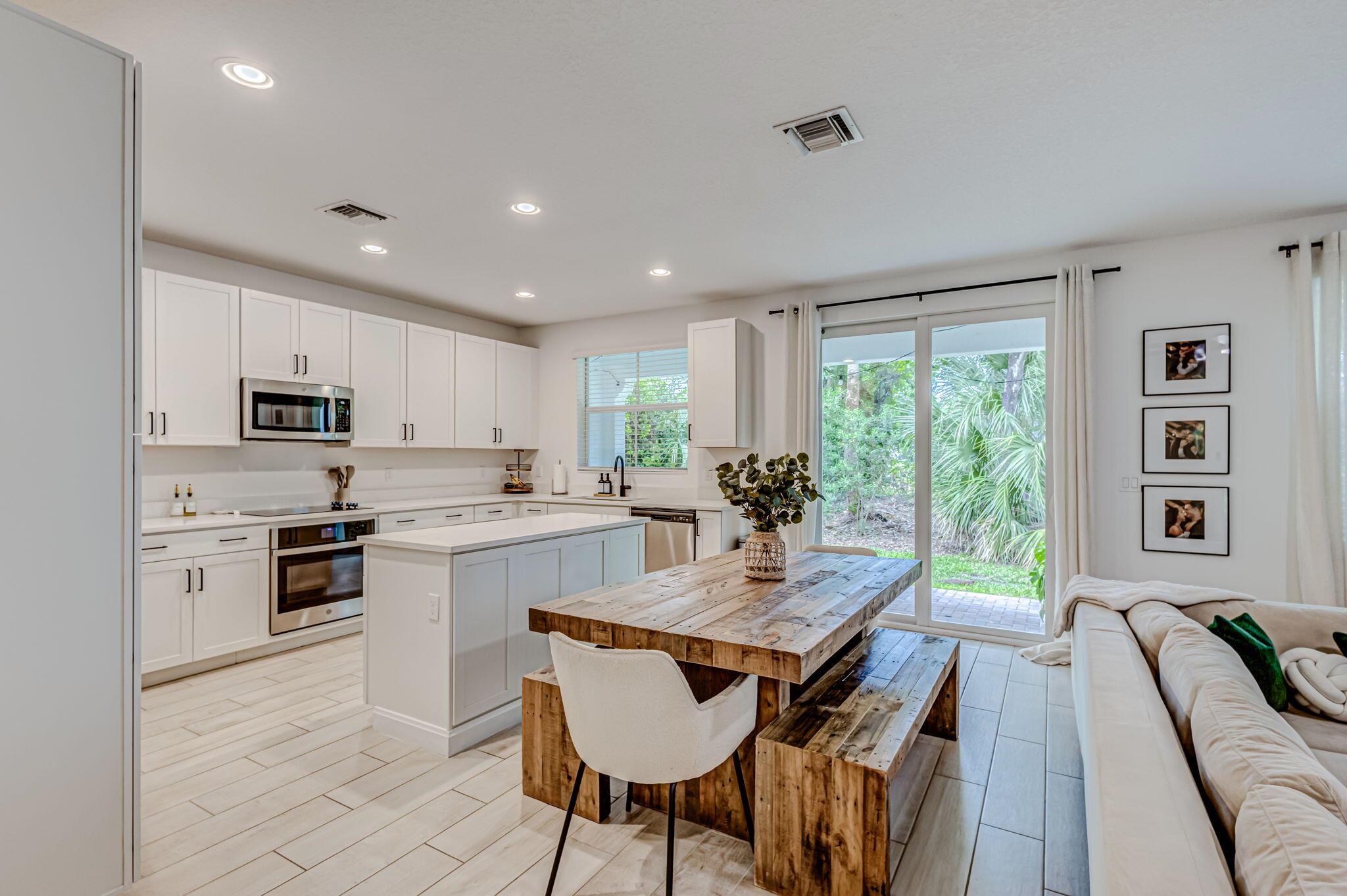 12954 Trevi Isle Drive