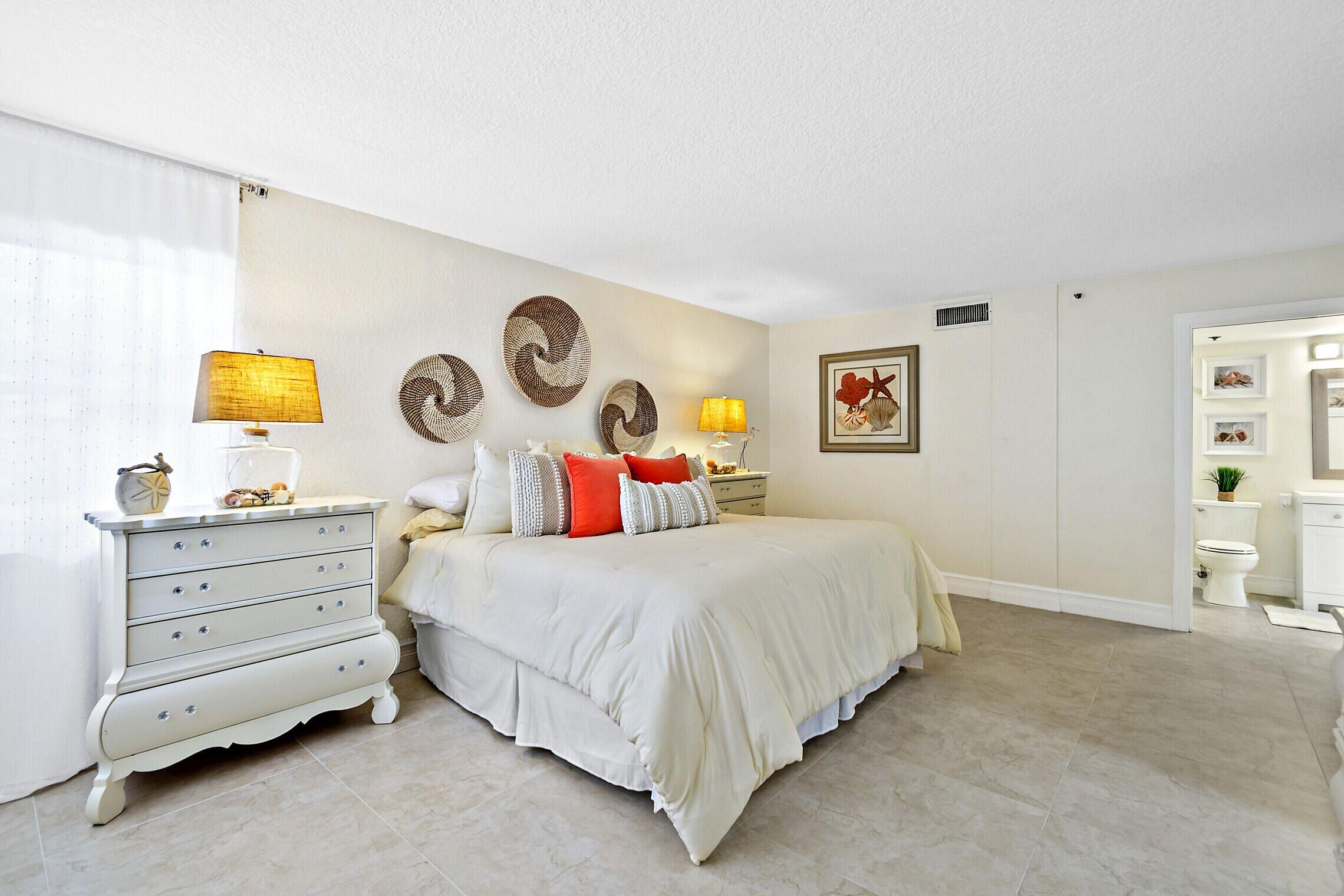 364 Golfview Road 307