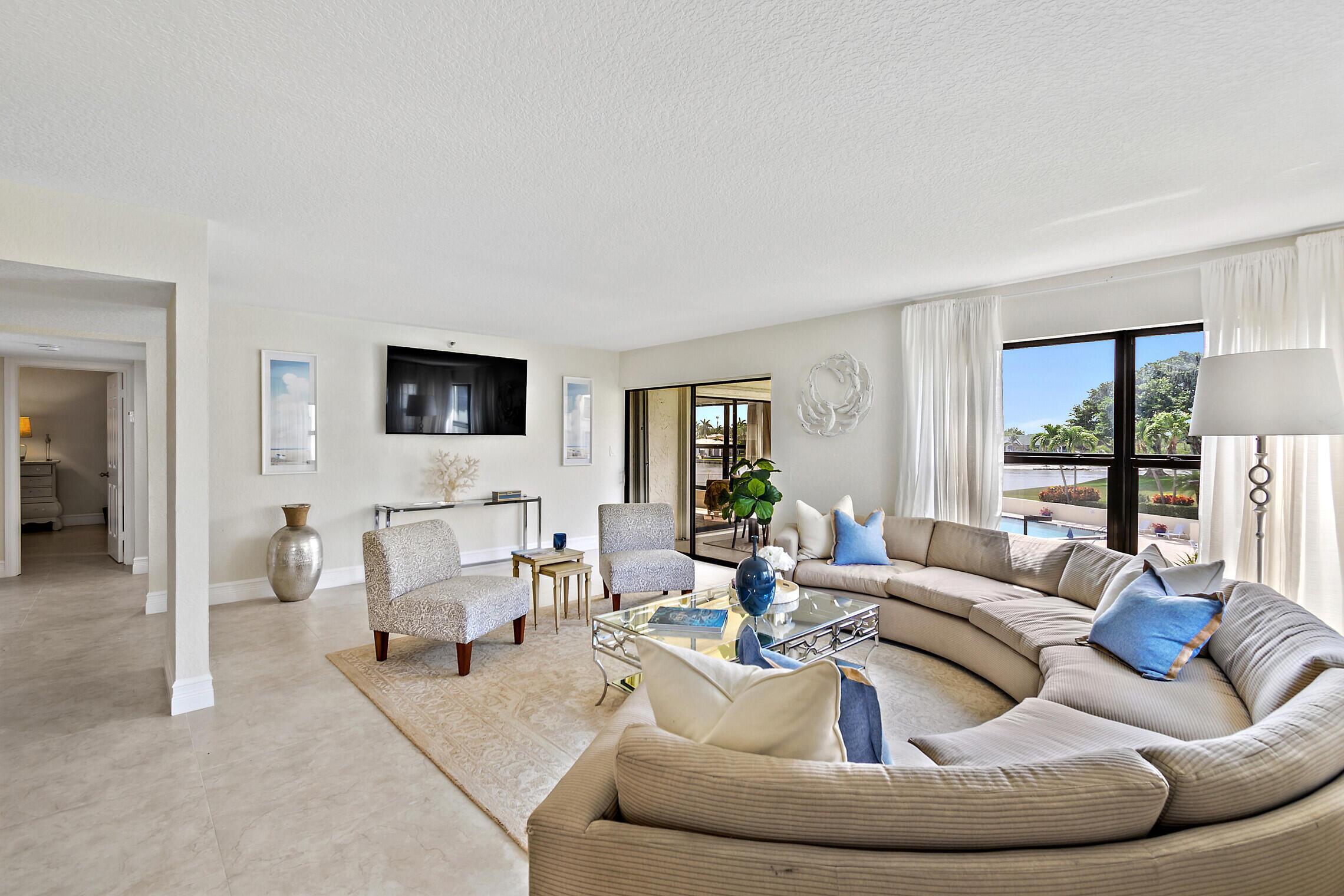 364 Golfview Road 307