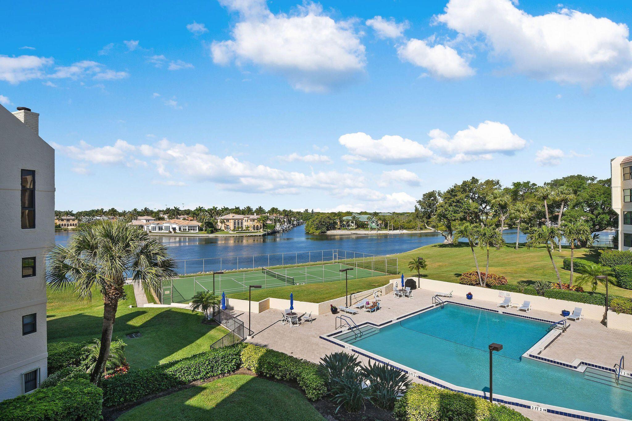 364 Golfview Road 307