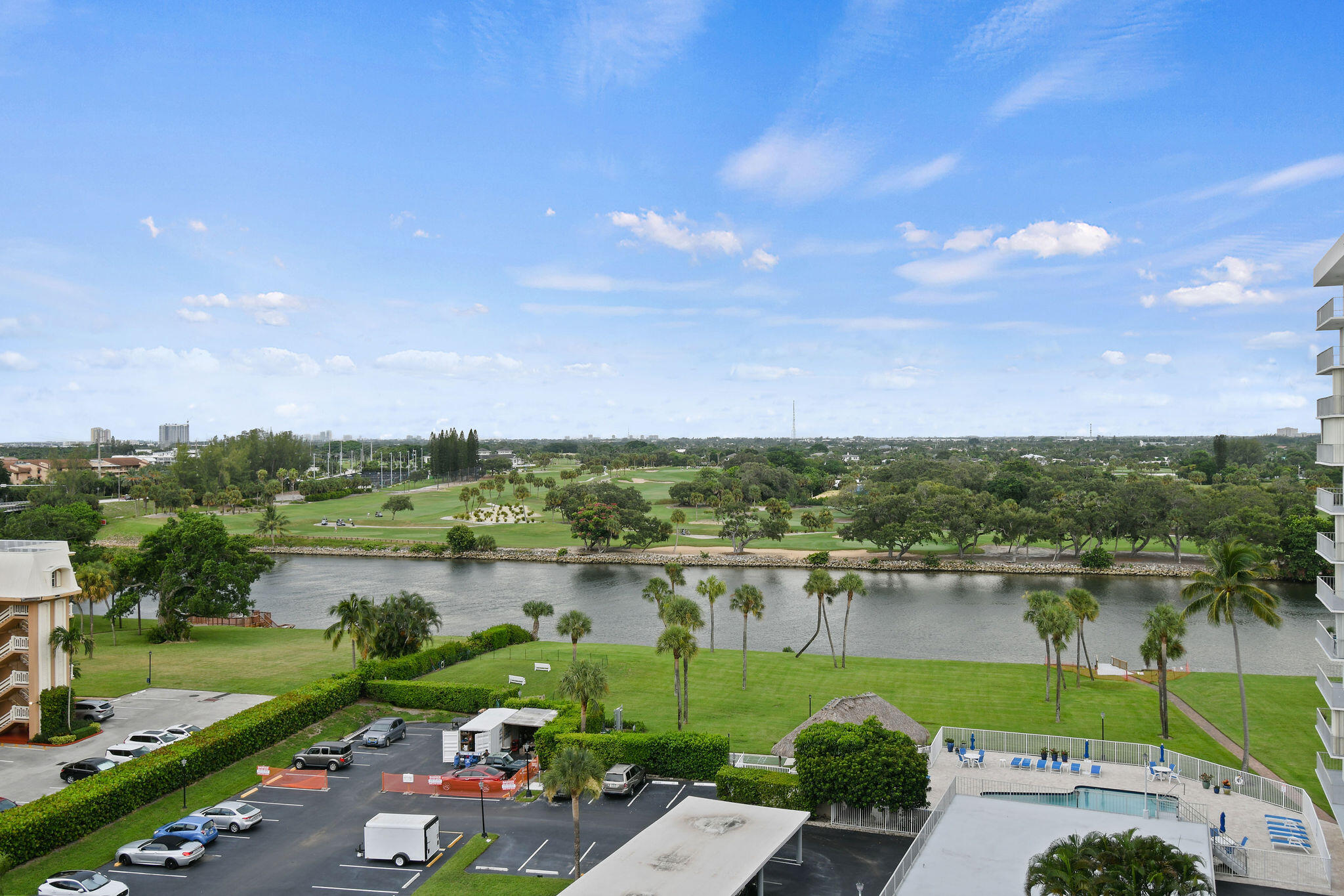 336 Golfview Road 915