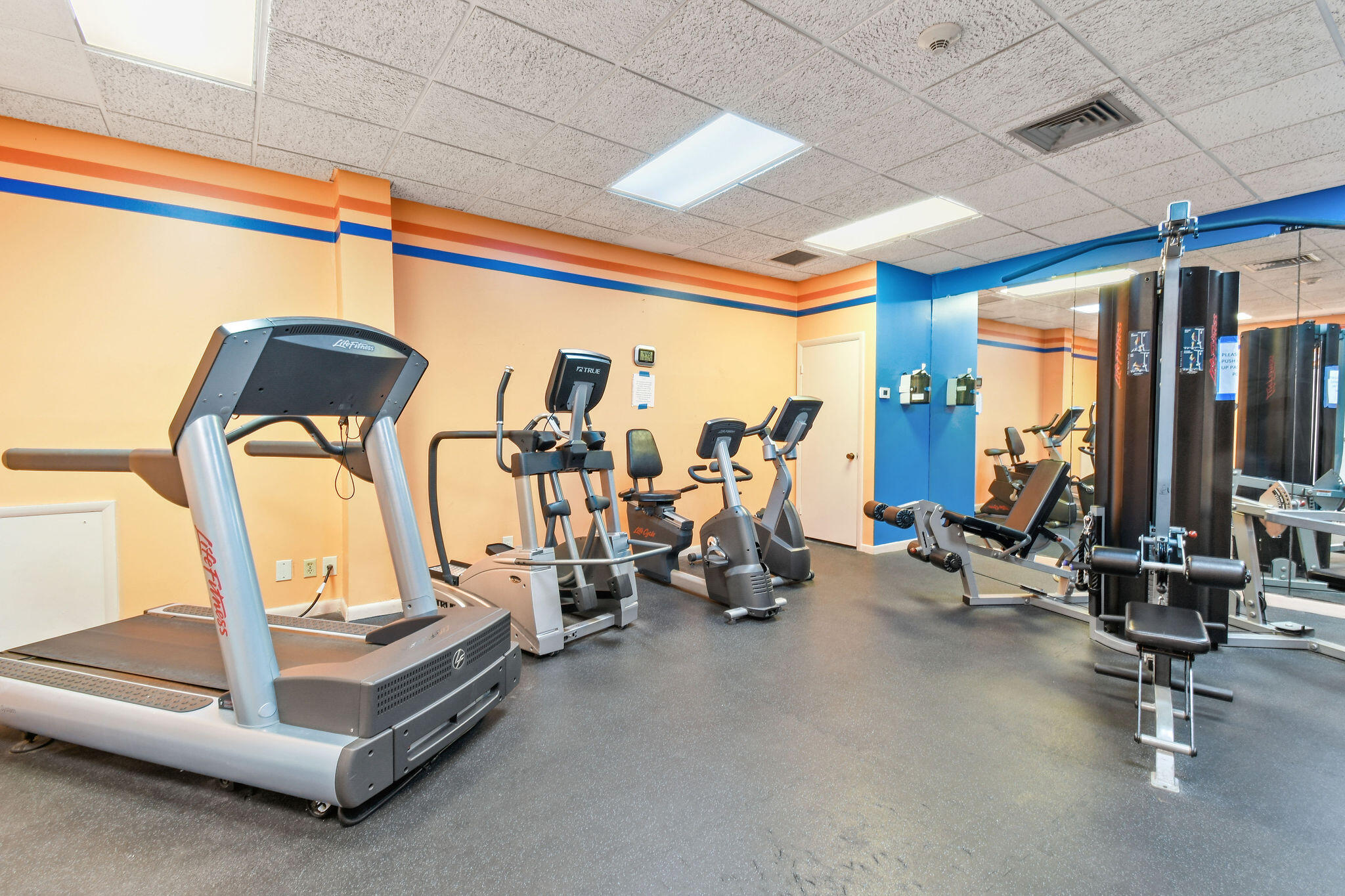 336 Golfview Road 915