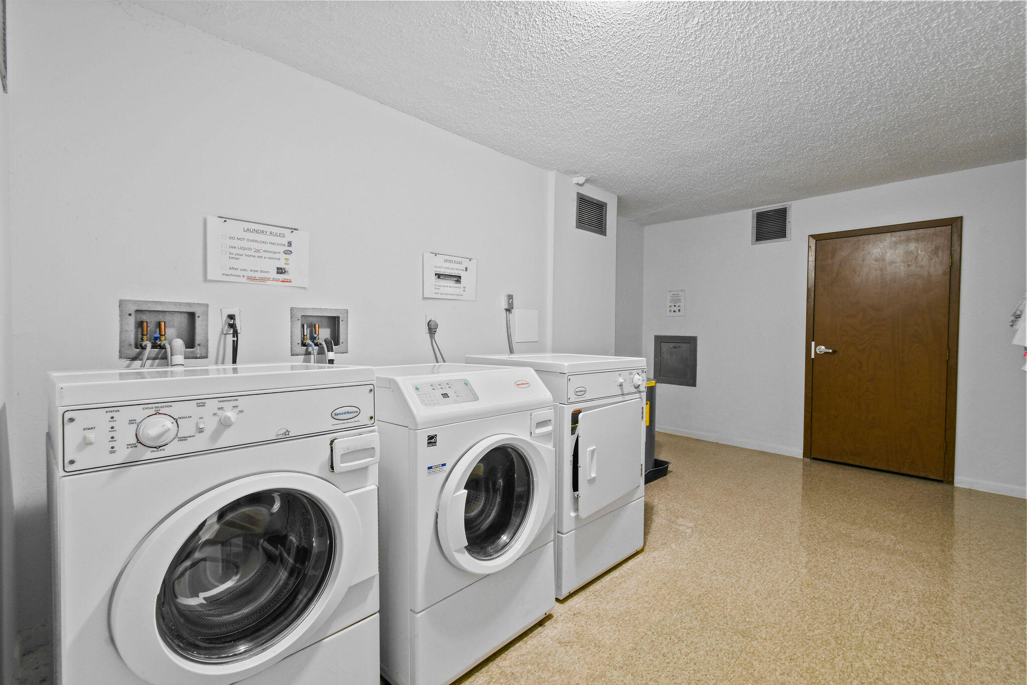 336 Golfview Road 915