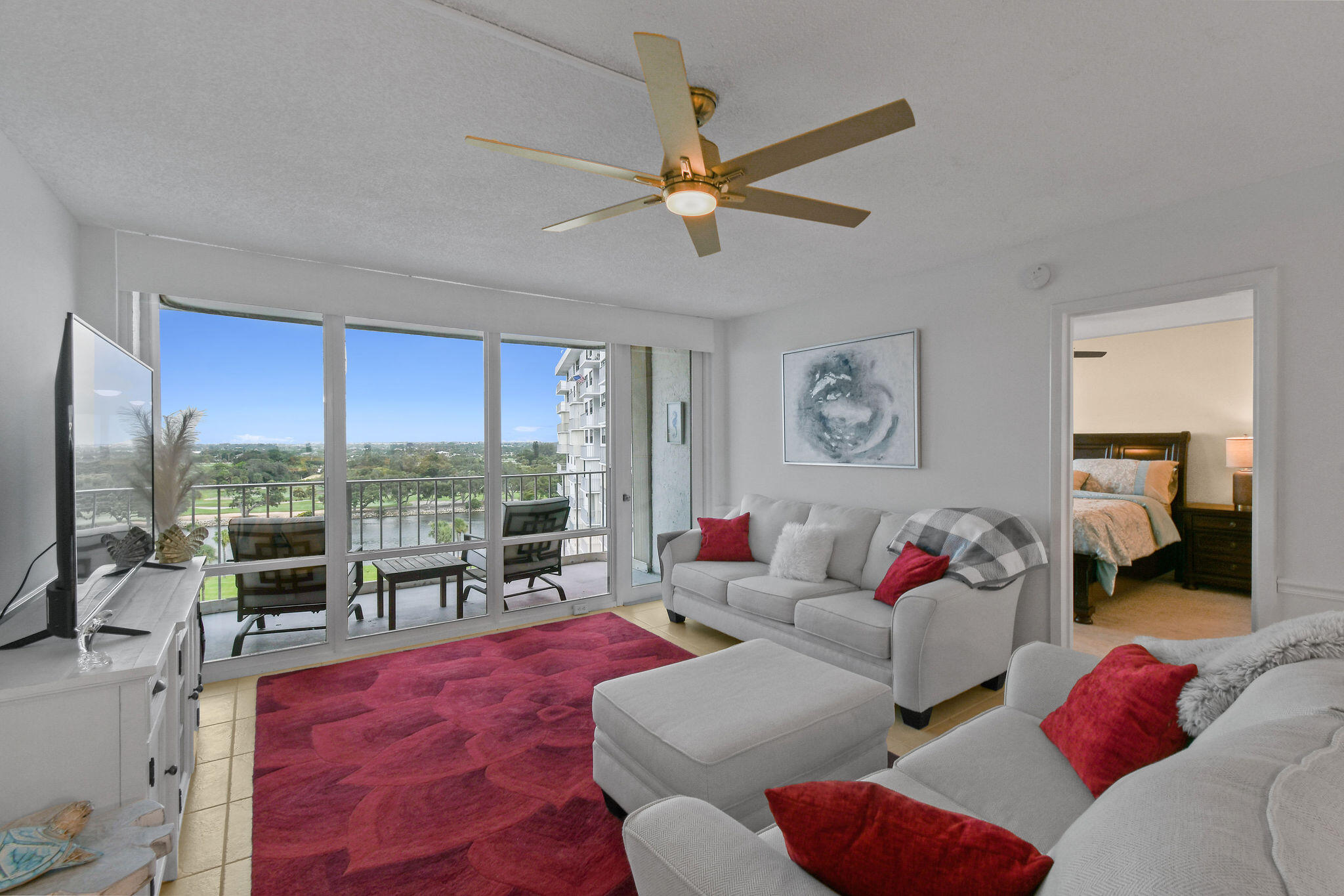 336 Golfview Road 915