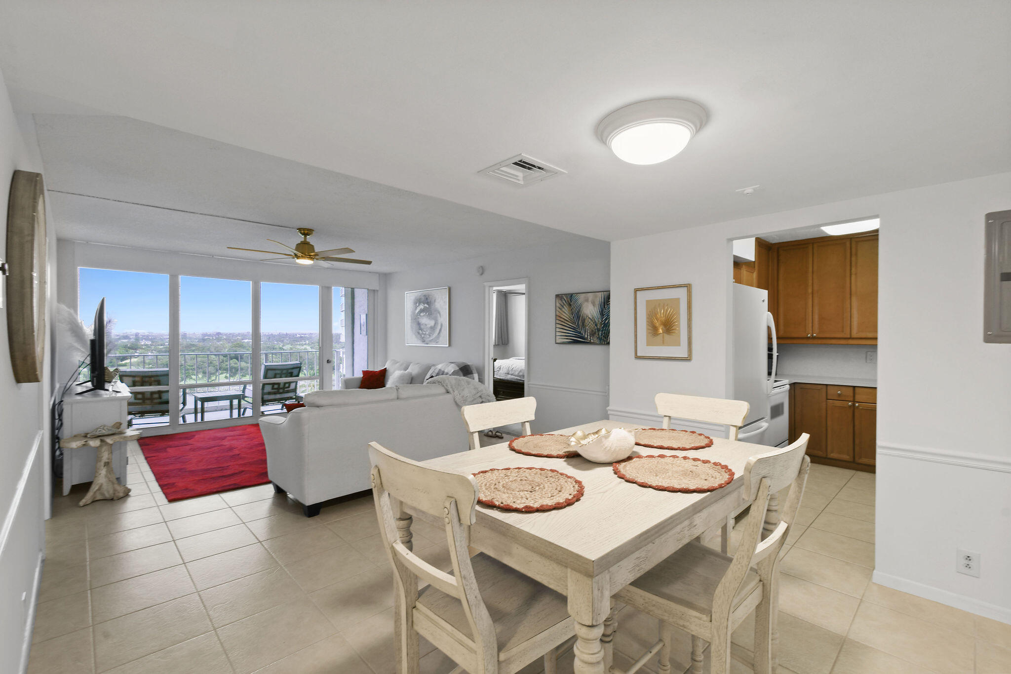 336 Golfview Road 915